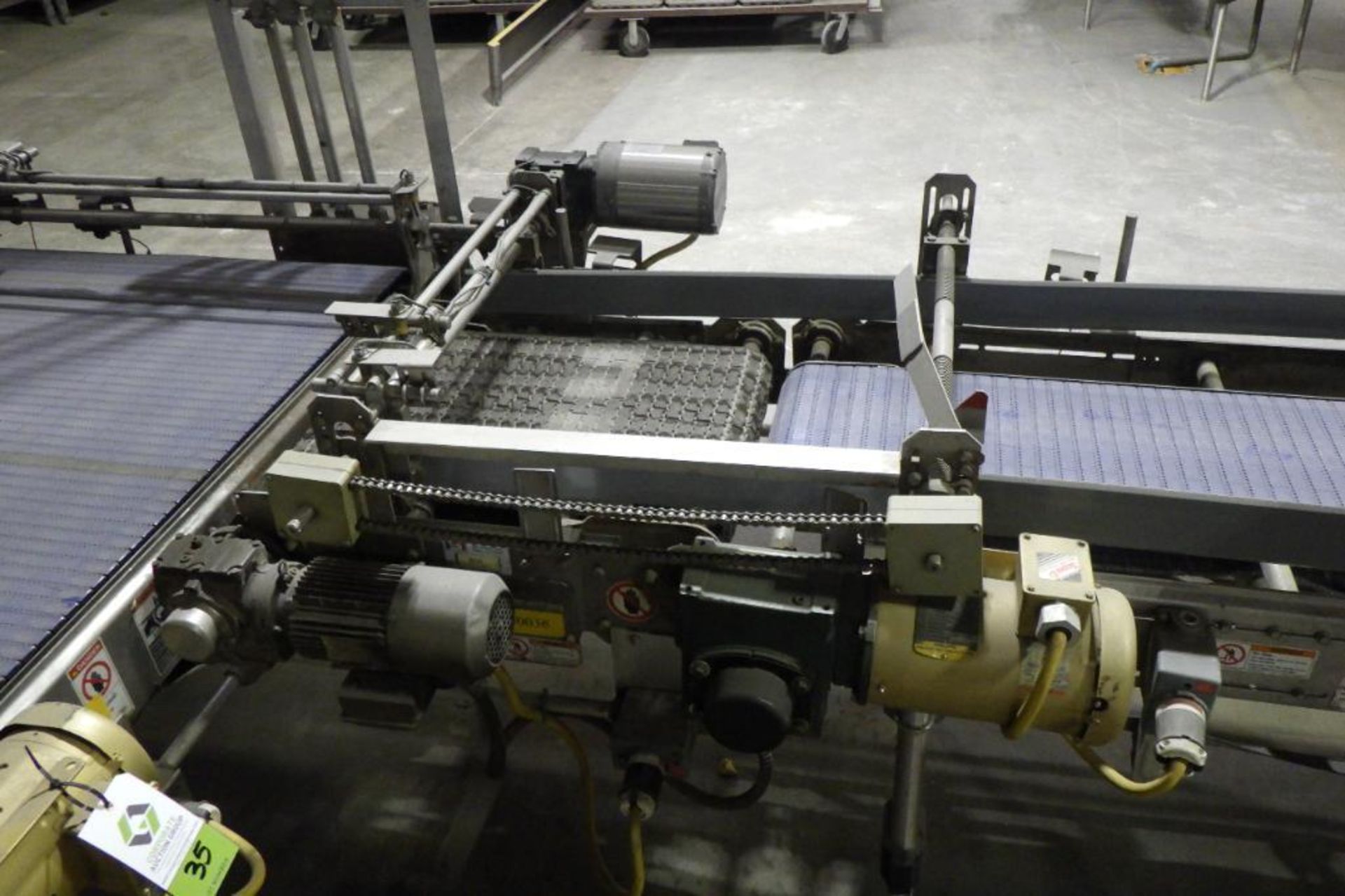 (2) Stewart Systems pan conveyors with right hand discharge - Image 7 of 12