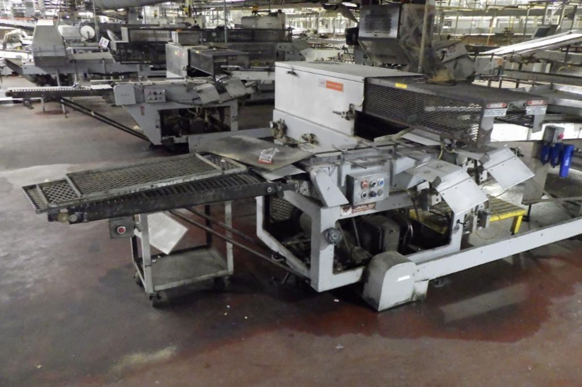 AMF 75 slice master and bagger line - Image 18 of 21