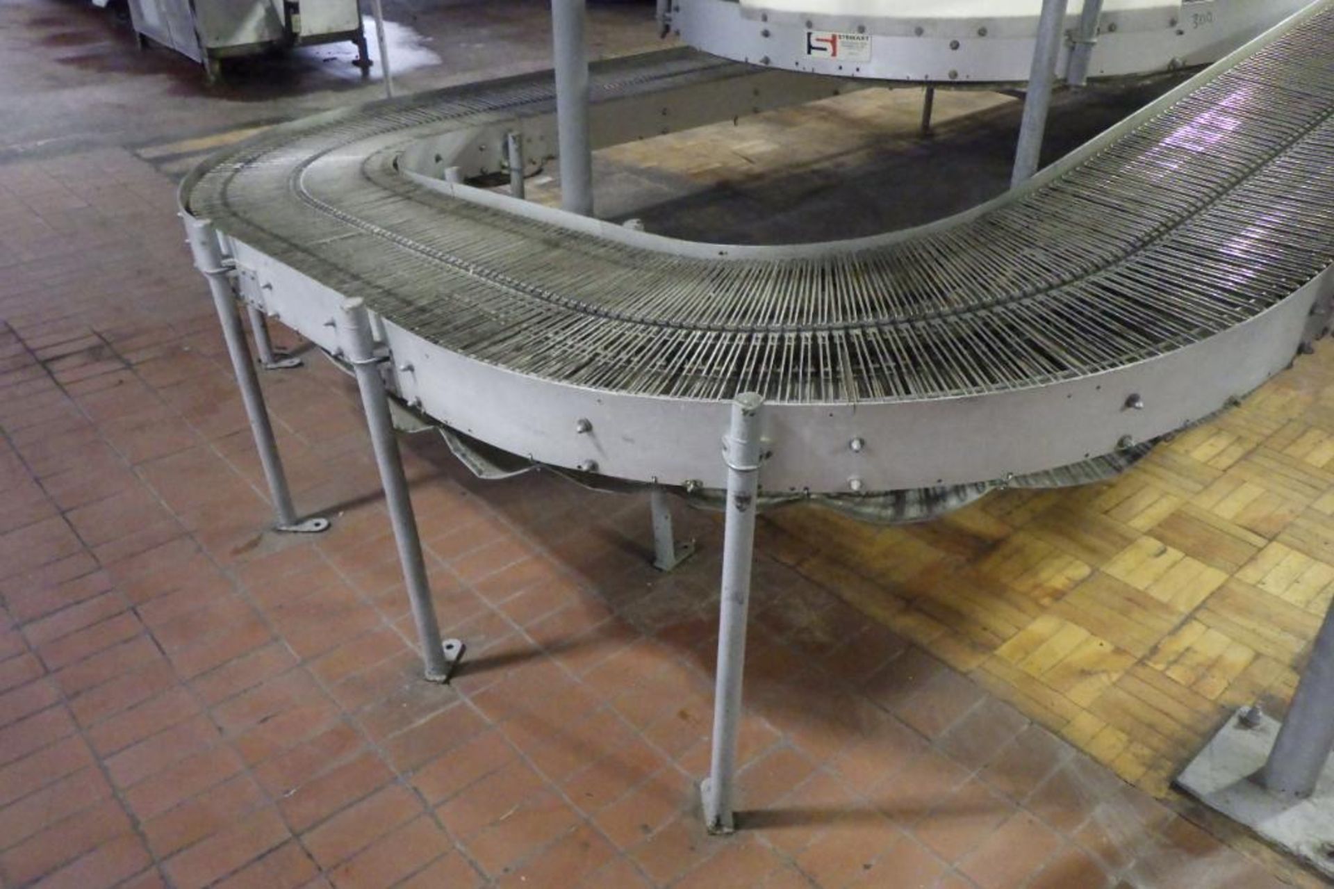 Stewart systems 180 degree conveyor - Image 5 of 12