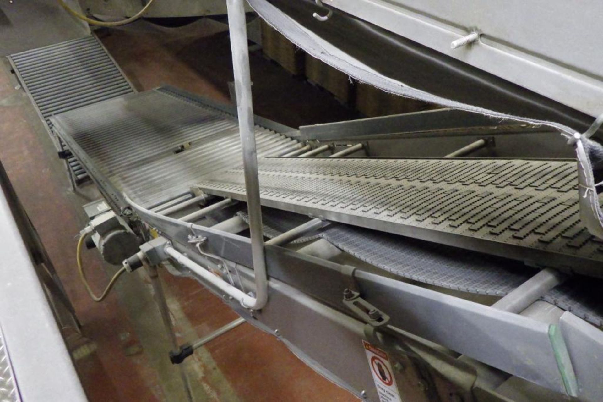 Stewart Systems overhead conveyor - Image 14 of 21