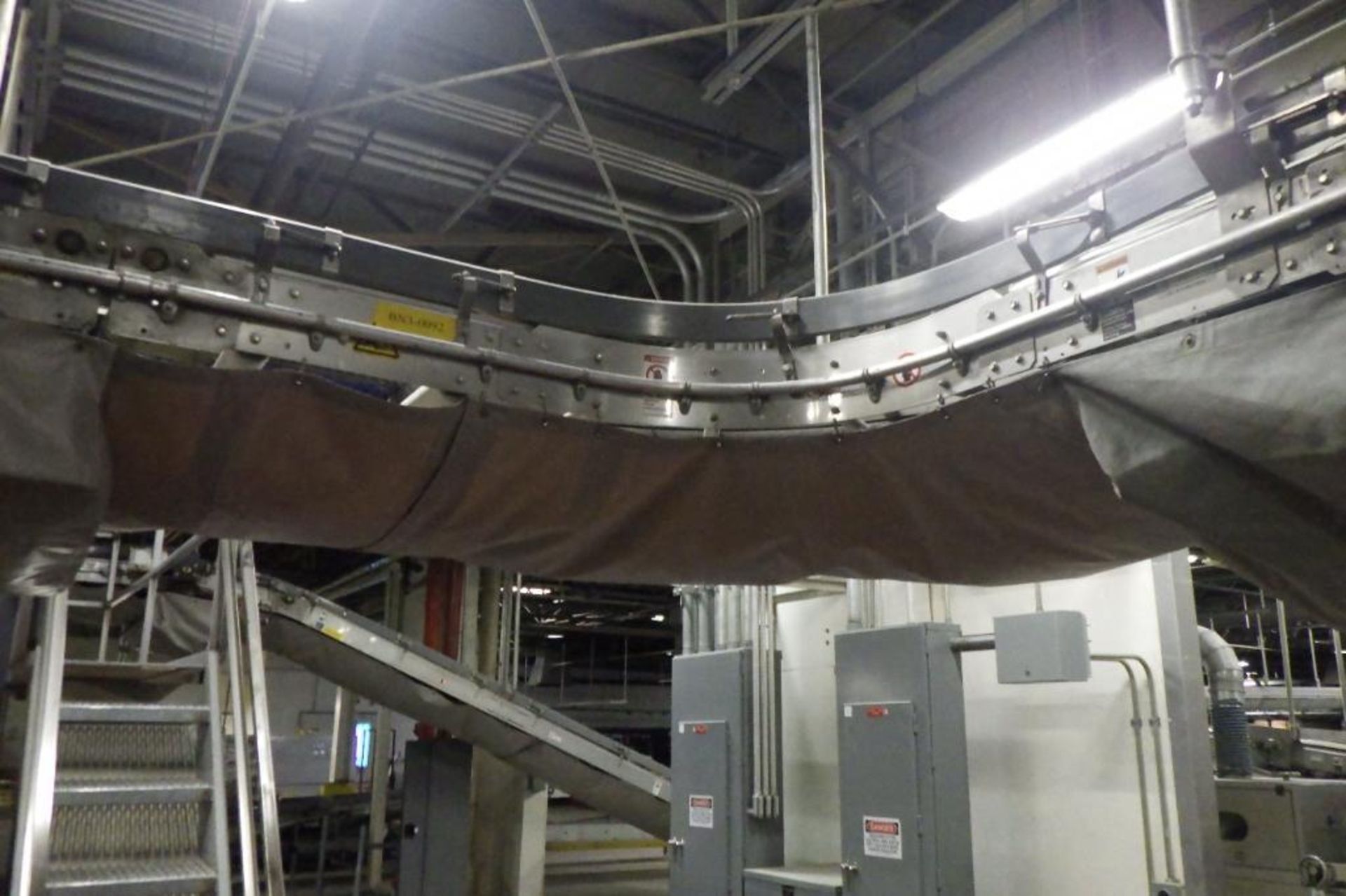 Stewart systems empty pan conveyor - Image 12 of 27