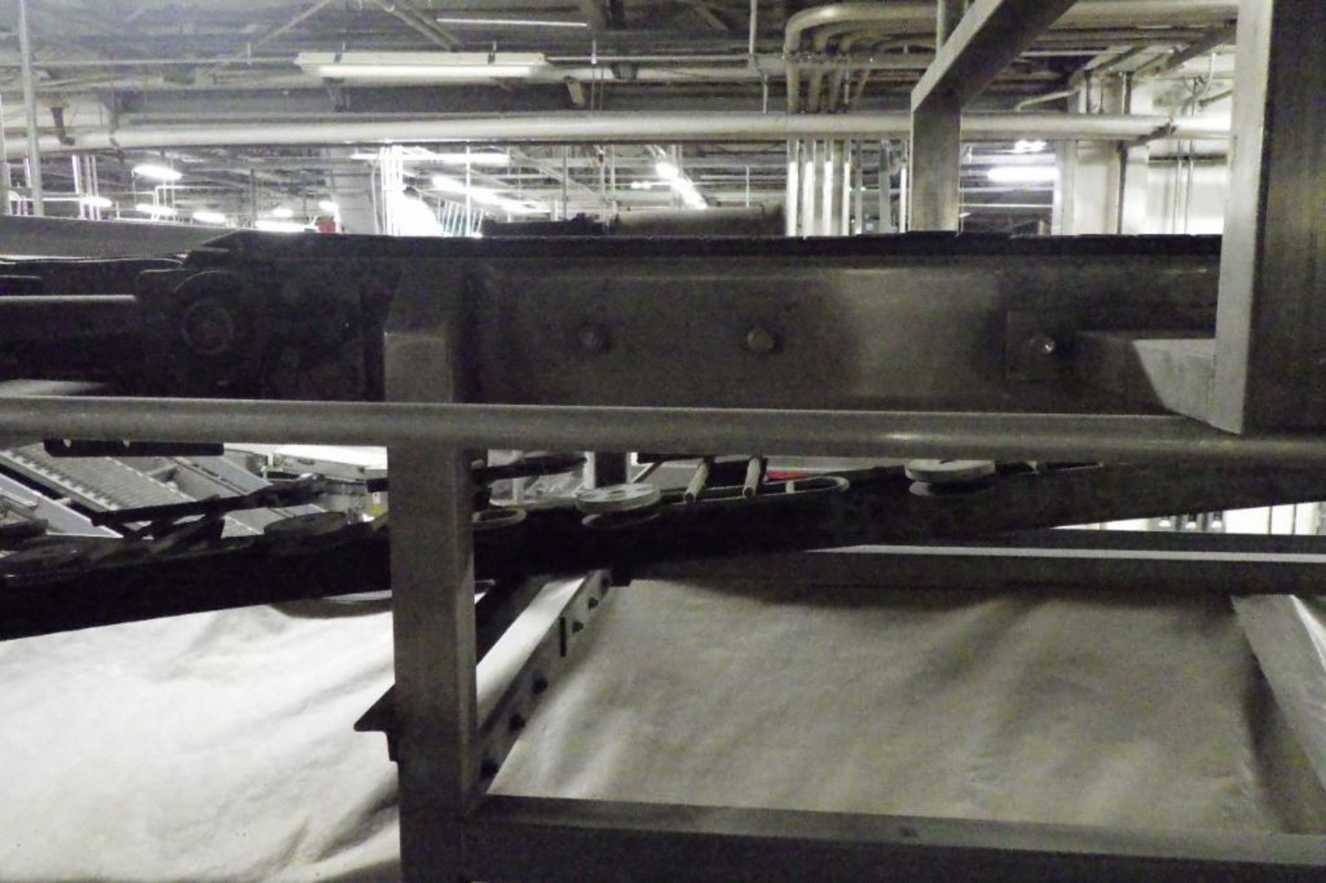 Stewart systems overhead conveyor - Image 21 of 29