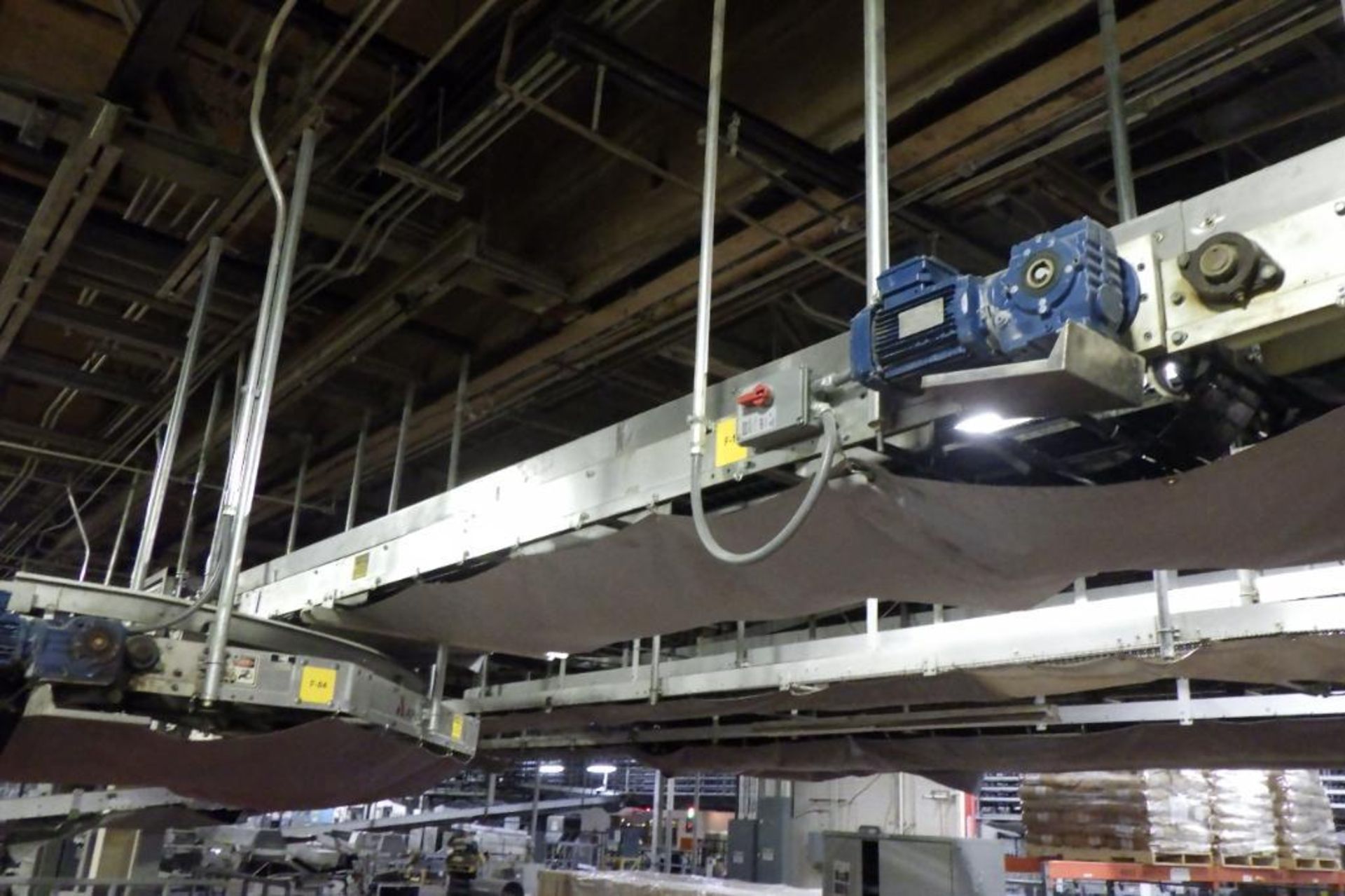 APV pan conveyor - Image 6 of 7