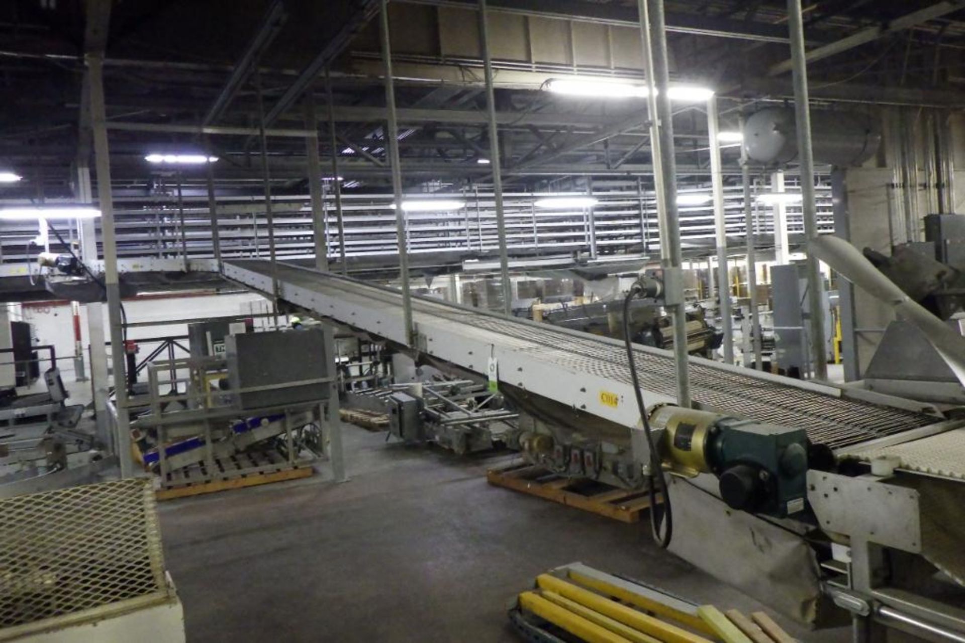 Stewart Systems overhead conveyor - Image 4 of 15