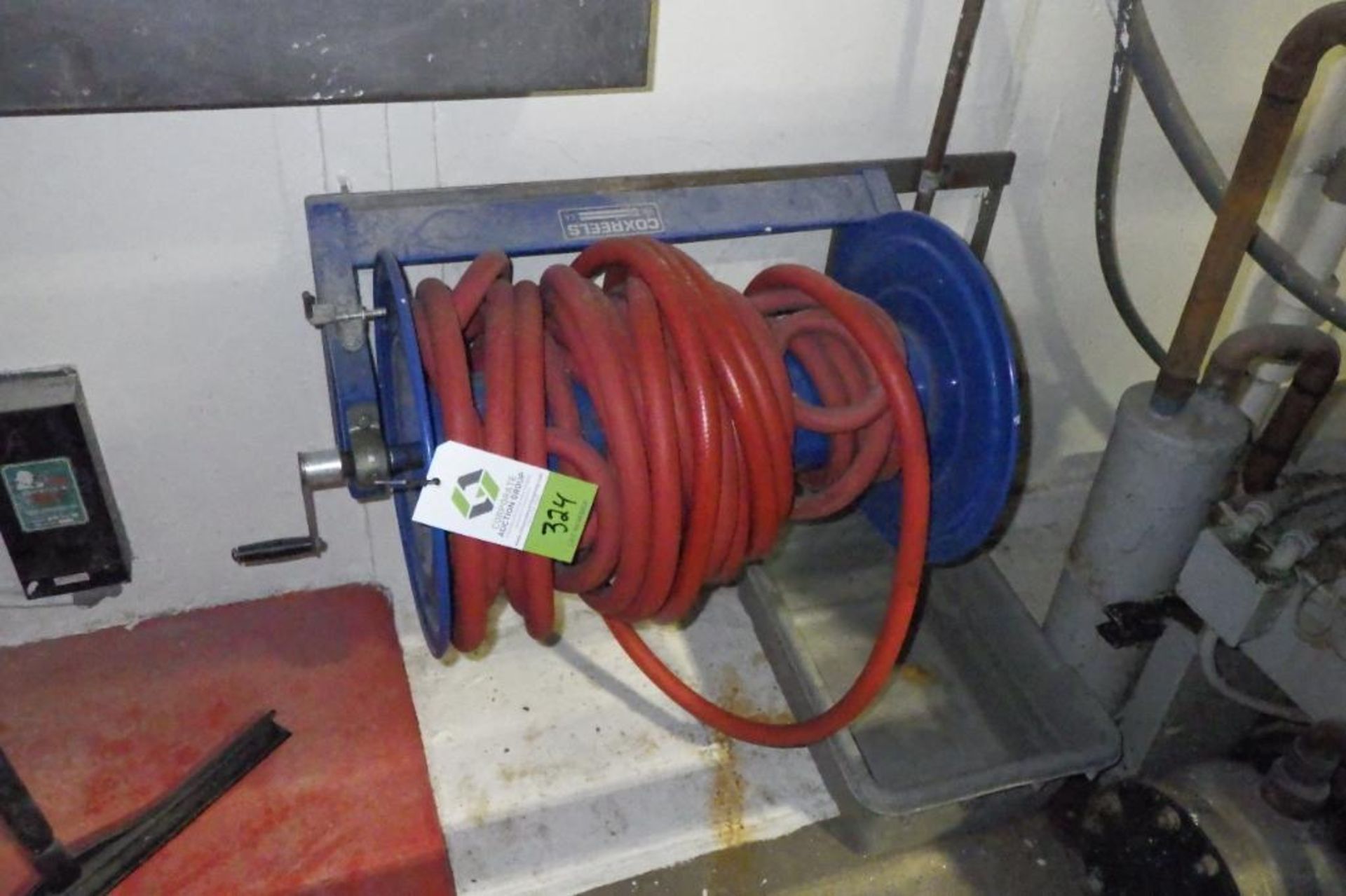 Coxreel hose reel with hose