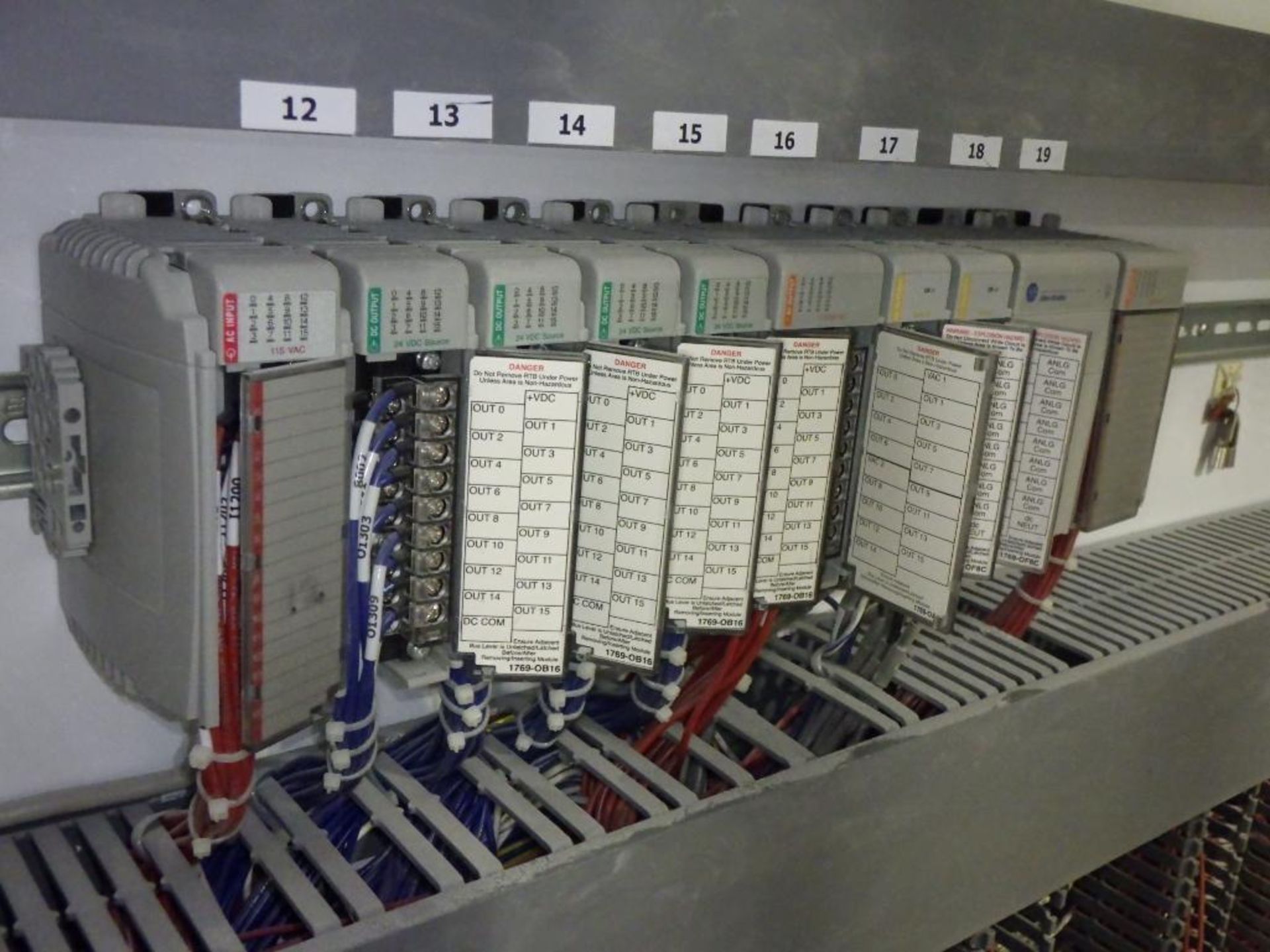 Stewart Systems SS control cabinet - Bild 6 aus 13