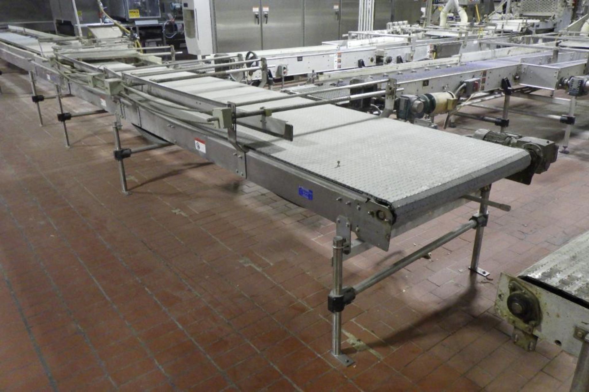 Stewart Systems pan conveyor