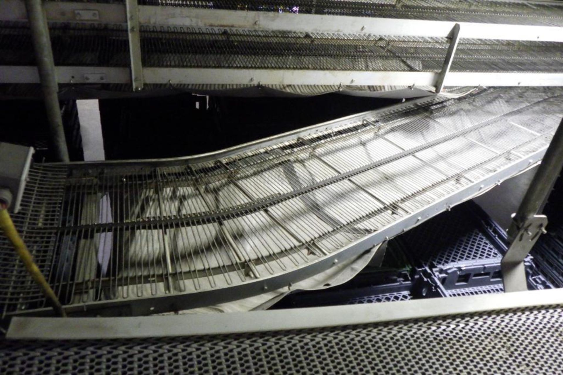 Stewarts Systems racetrack cooling conveyor - Image 6 of 21