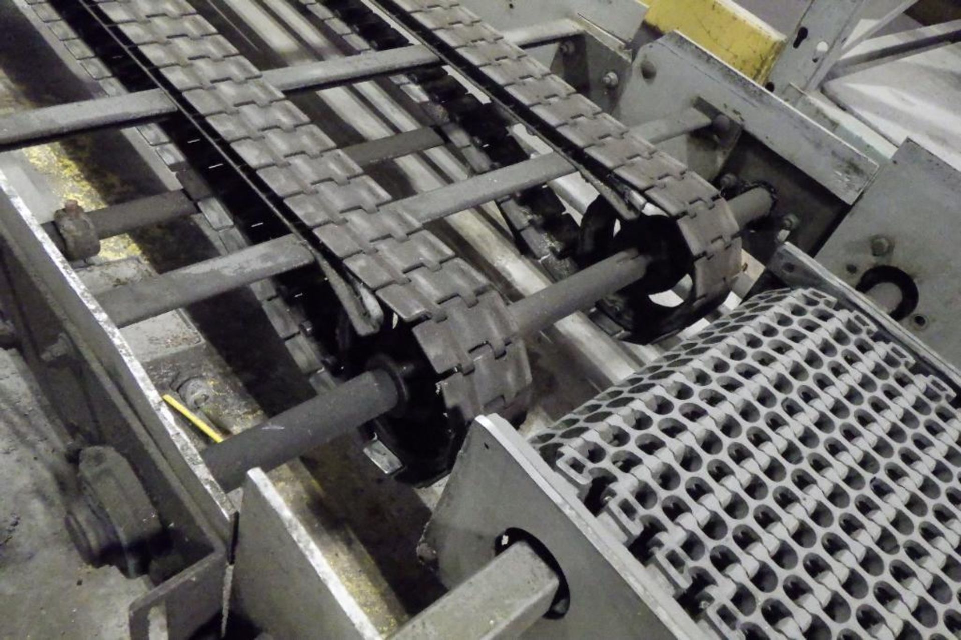 Pulver basket conveyor - Image 3 of 11