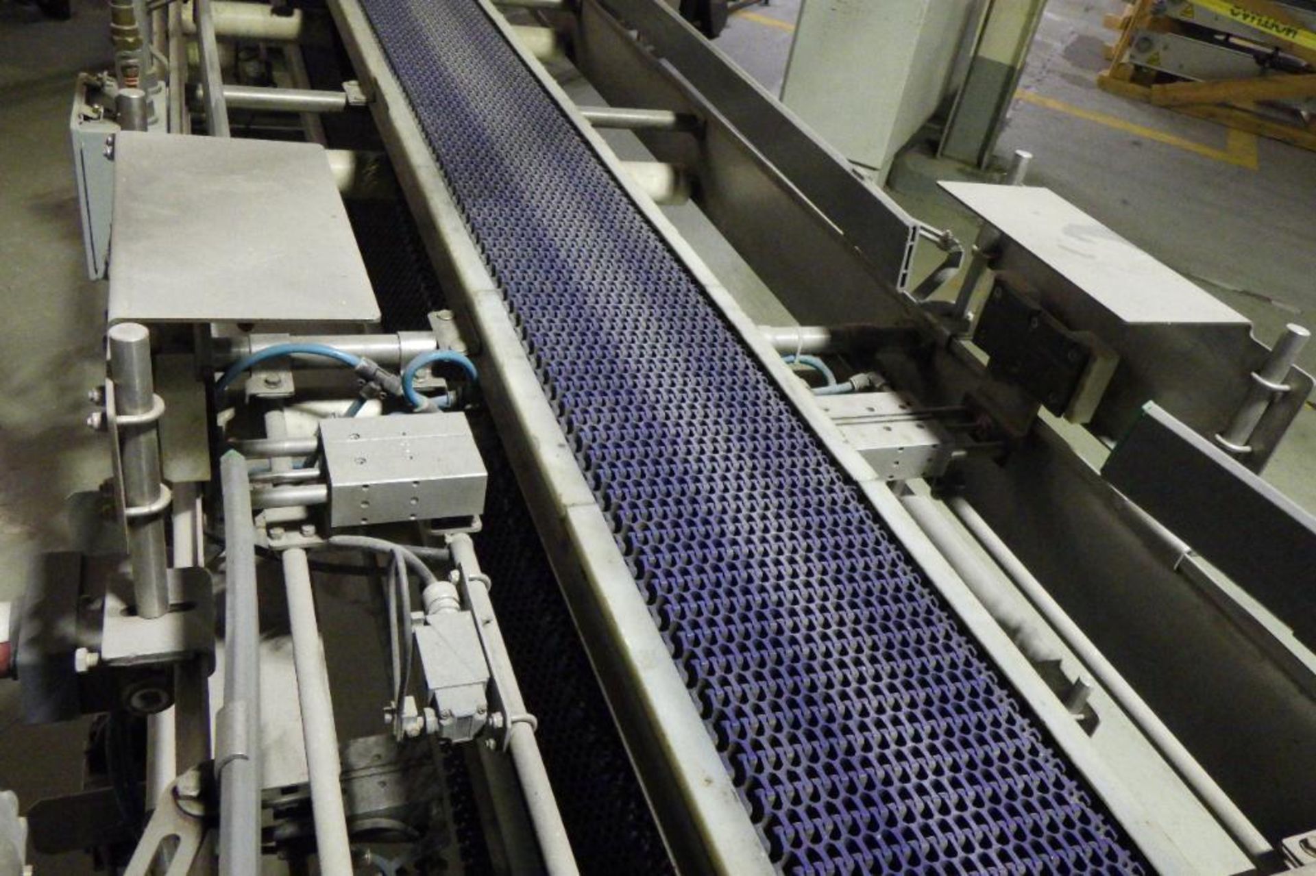 Stewart Systems 2-level conveyor - Image 12 of 16