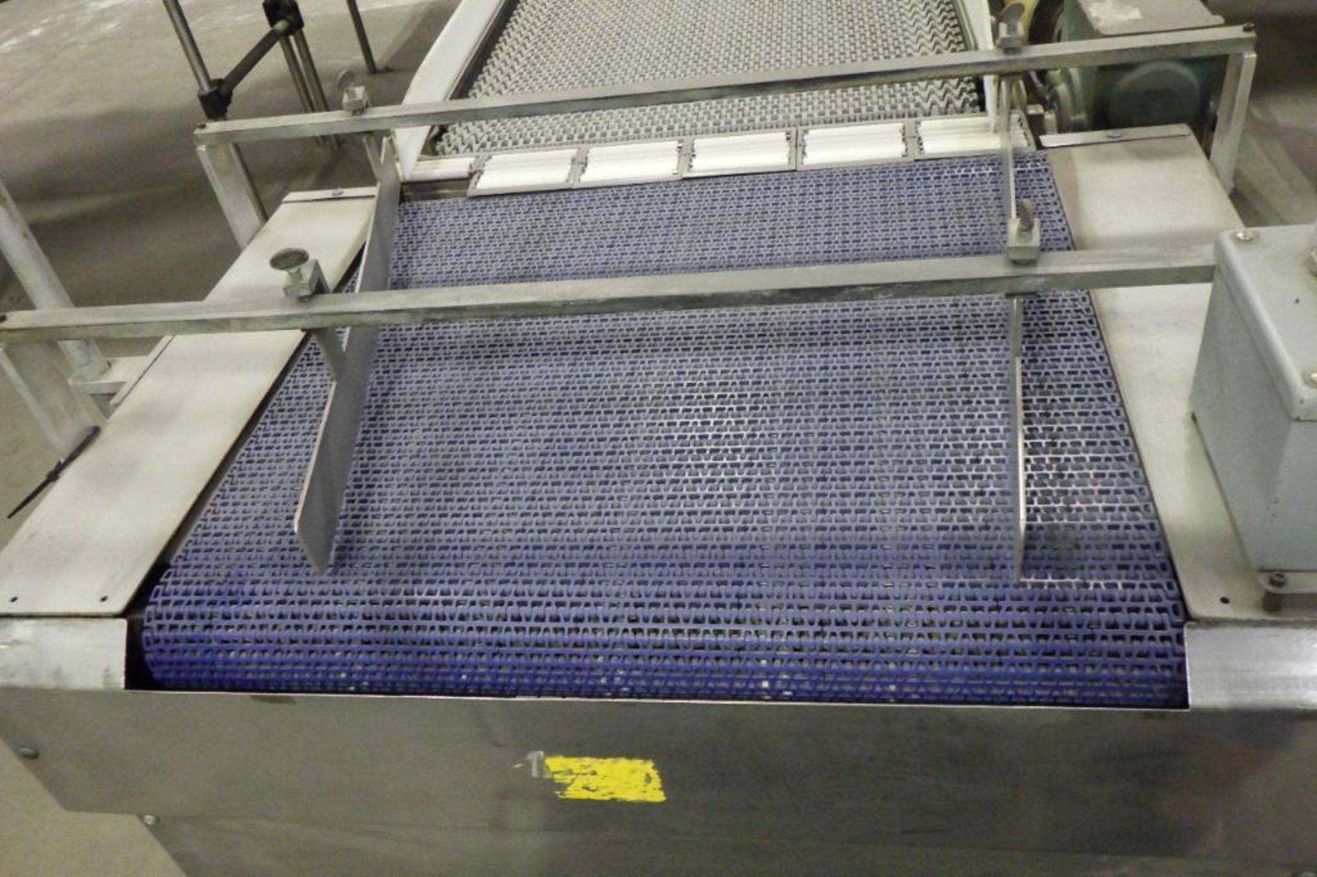 Transfer conveyor - Image 4 of 6