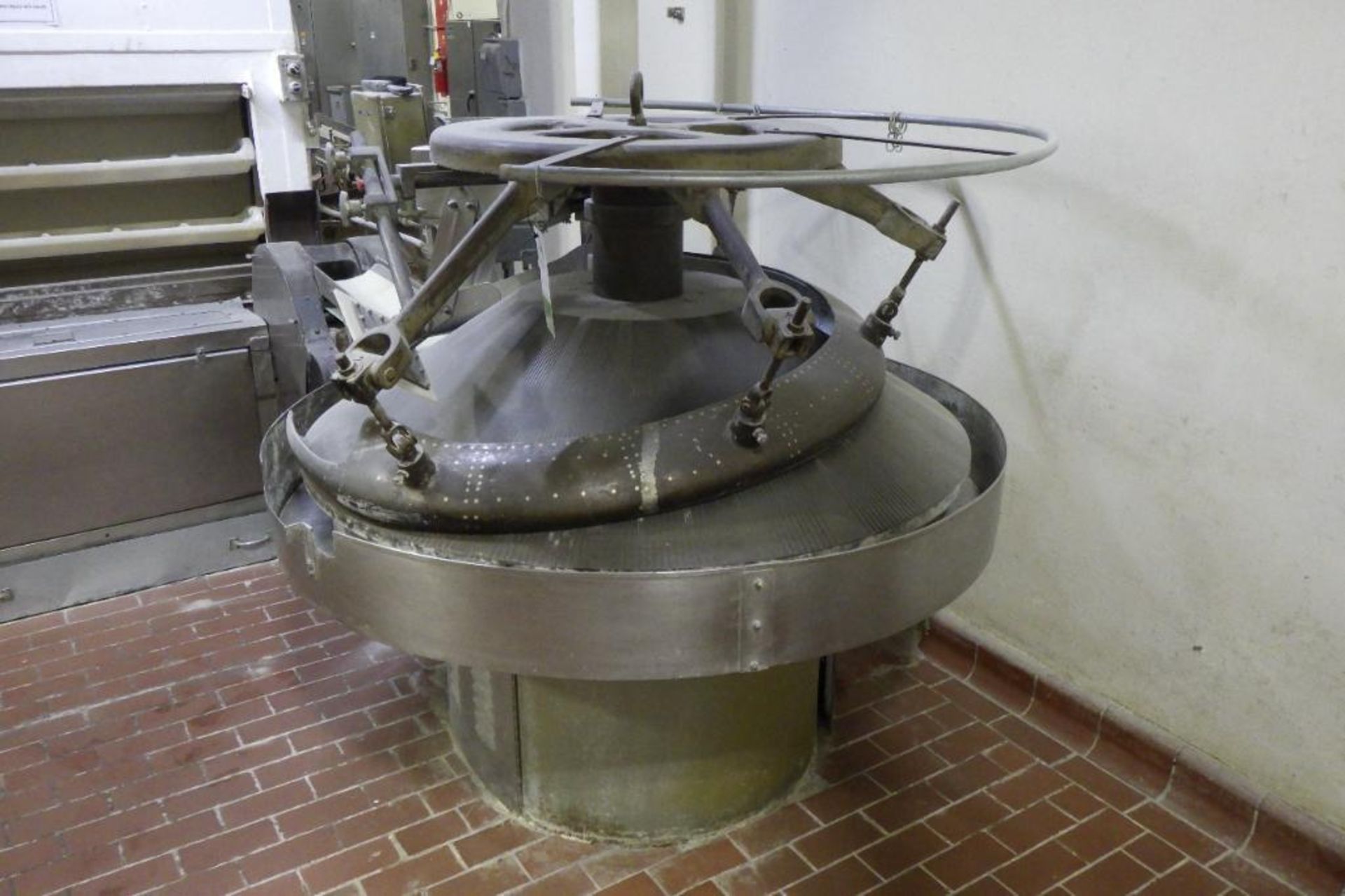 Conical dough rounder - Image 2 of 11