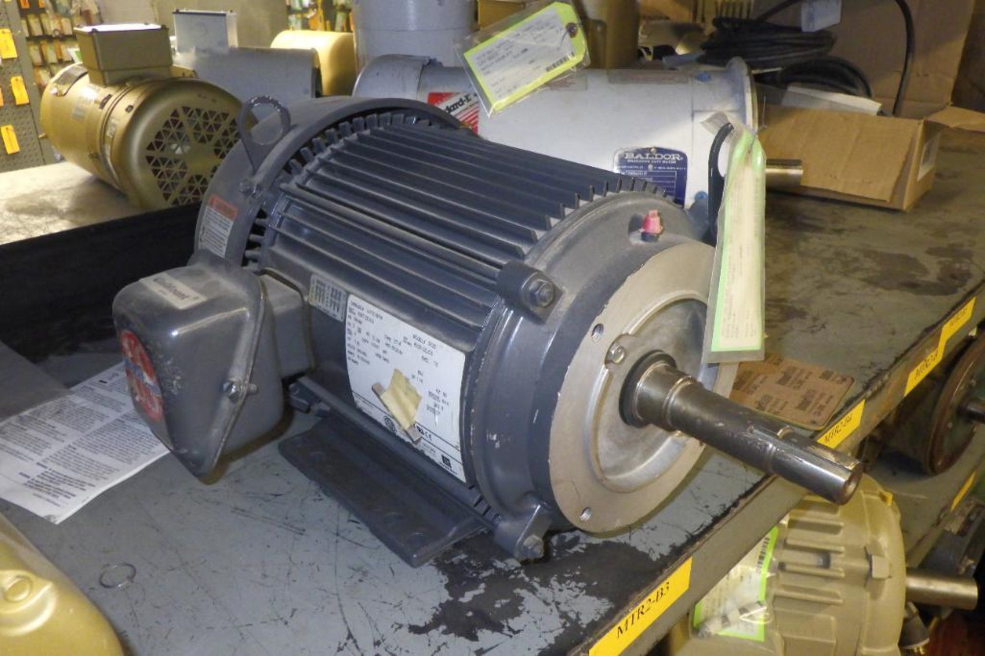 Assorted AC motors - Image 6 of 12