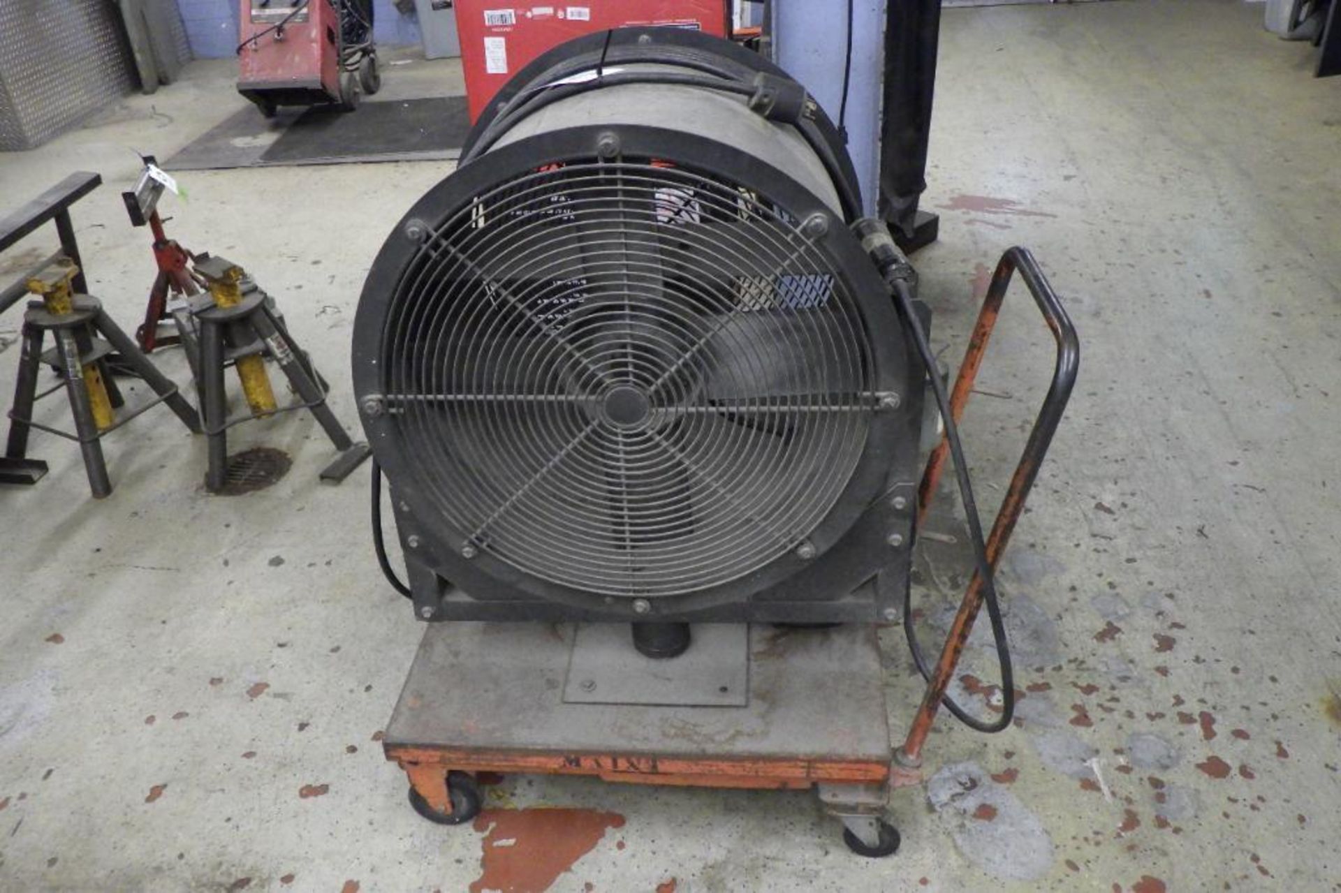 Dayton hi volume fan - Image 2 of 4