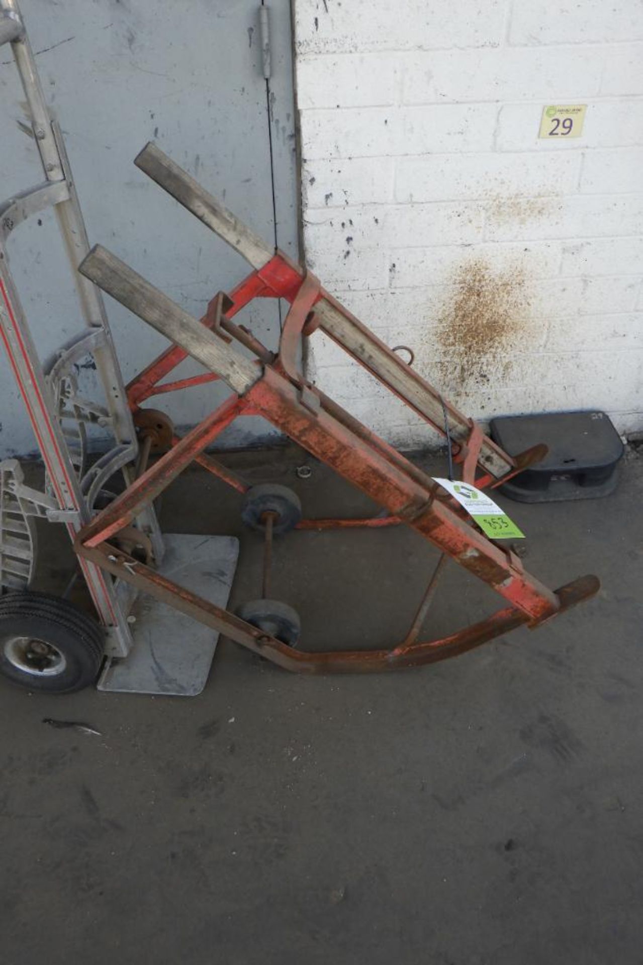 Barrel cart and 2-wheel dolly (LOT) - Image 3 of 5