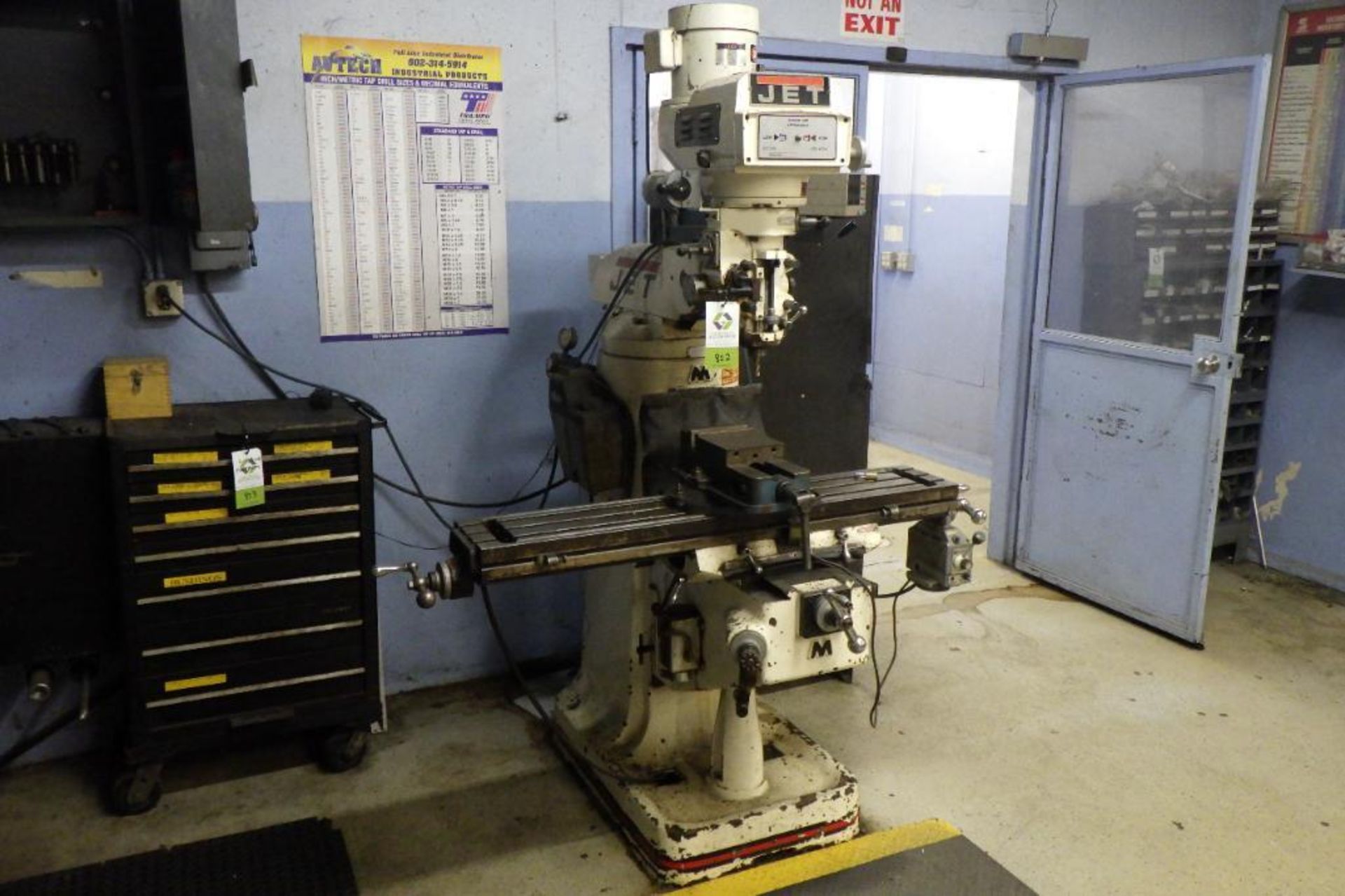 Jet turret milling machine