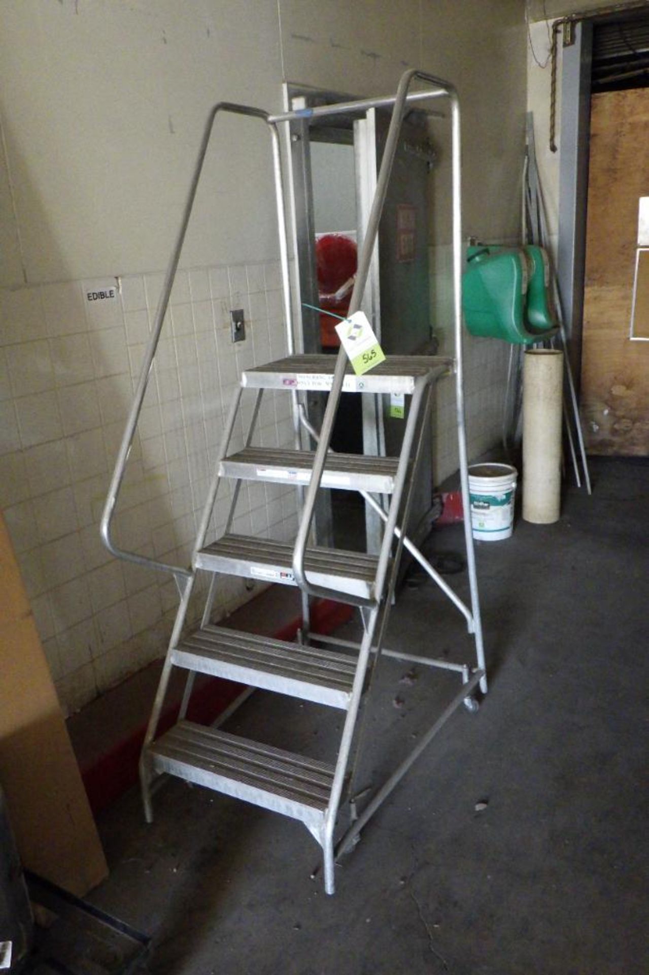 Aluminum 5-step rolling warehouse ladder