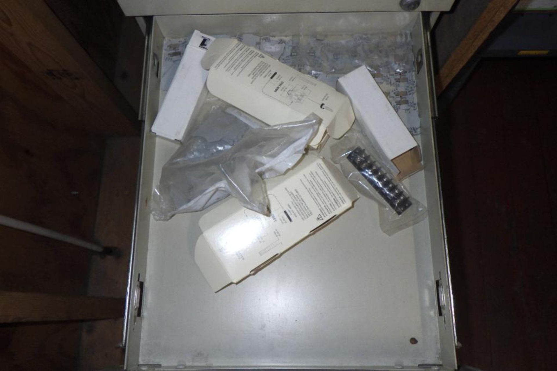 Cabinet and contents - Image 14 of 15