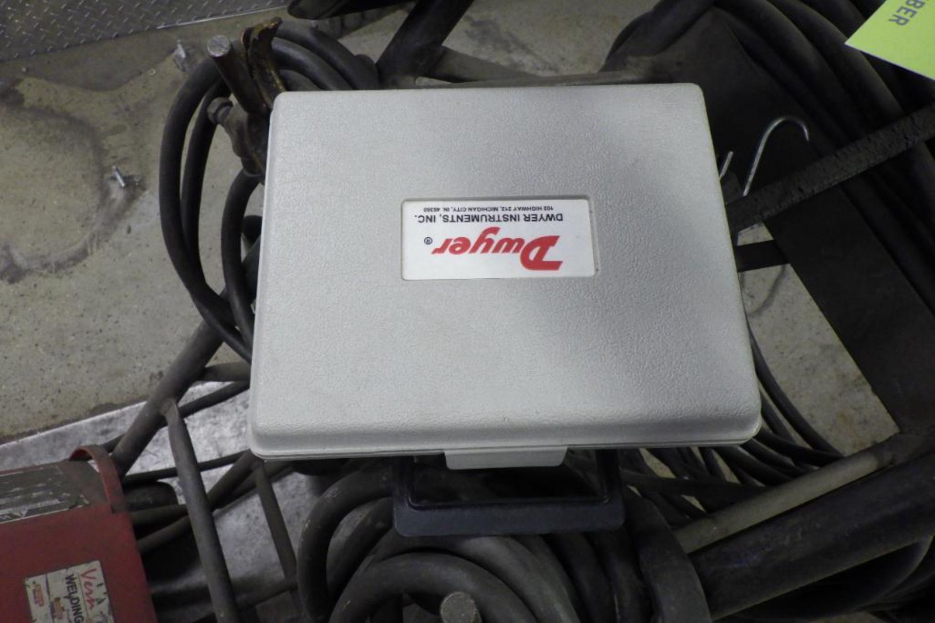Lincoln AC/DC arc welder - Image 11 of 12