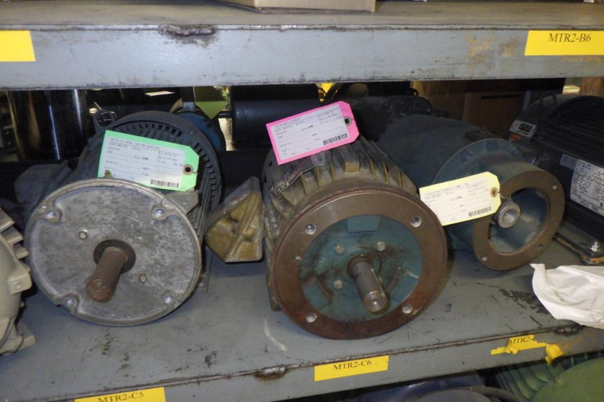 Lot of assorted motors and pumps - Image 4 of 9