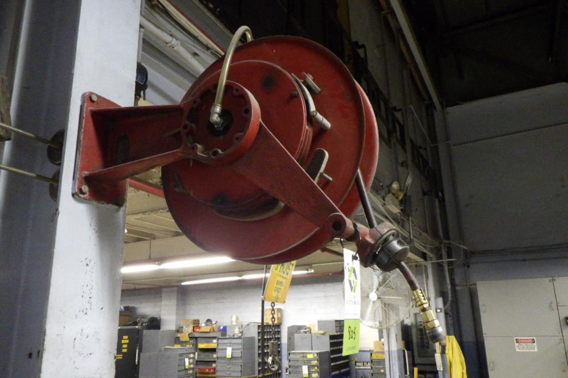 Air hose reel with air hose