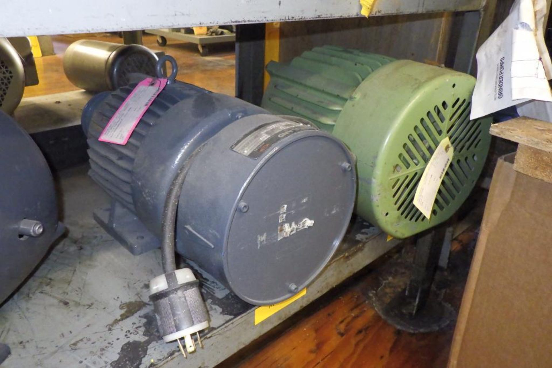 Lot of assorted AC motors - Image 4 of 4