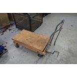 Scissor lift cart