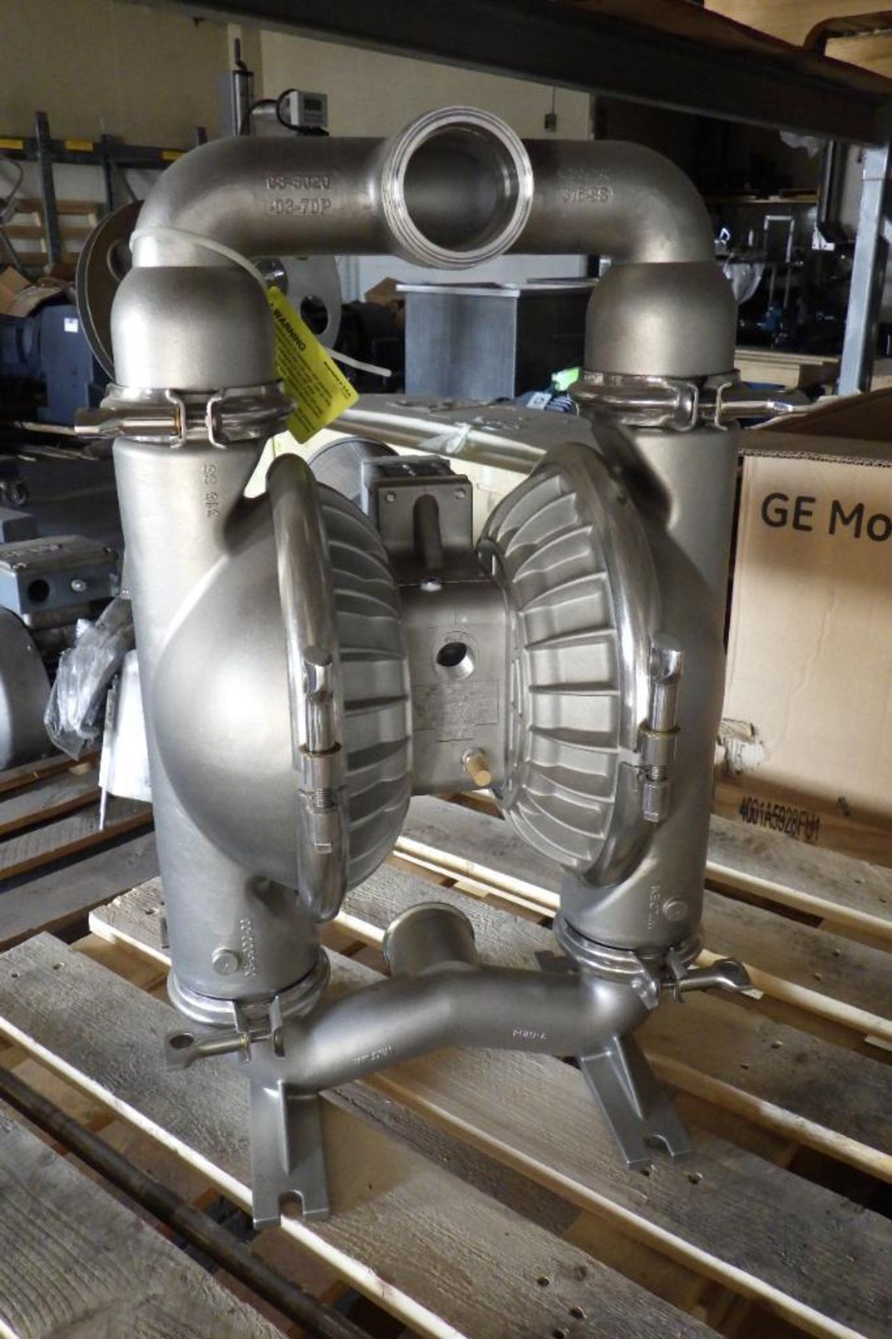 Rebuilt Wilden SS diaphragm pump - Image 6 of 10