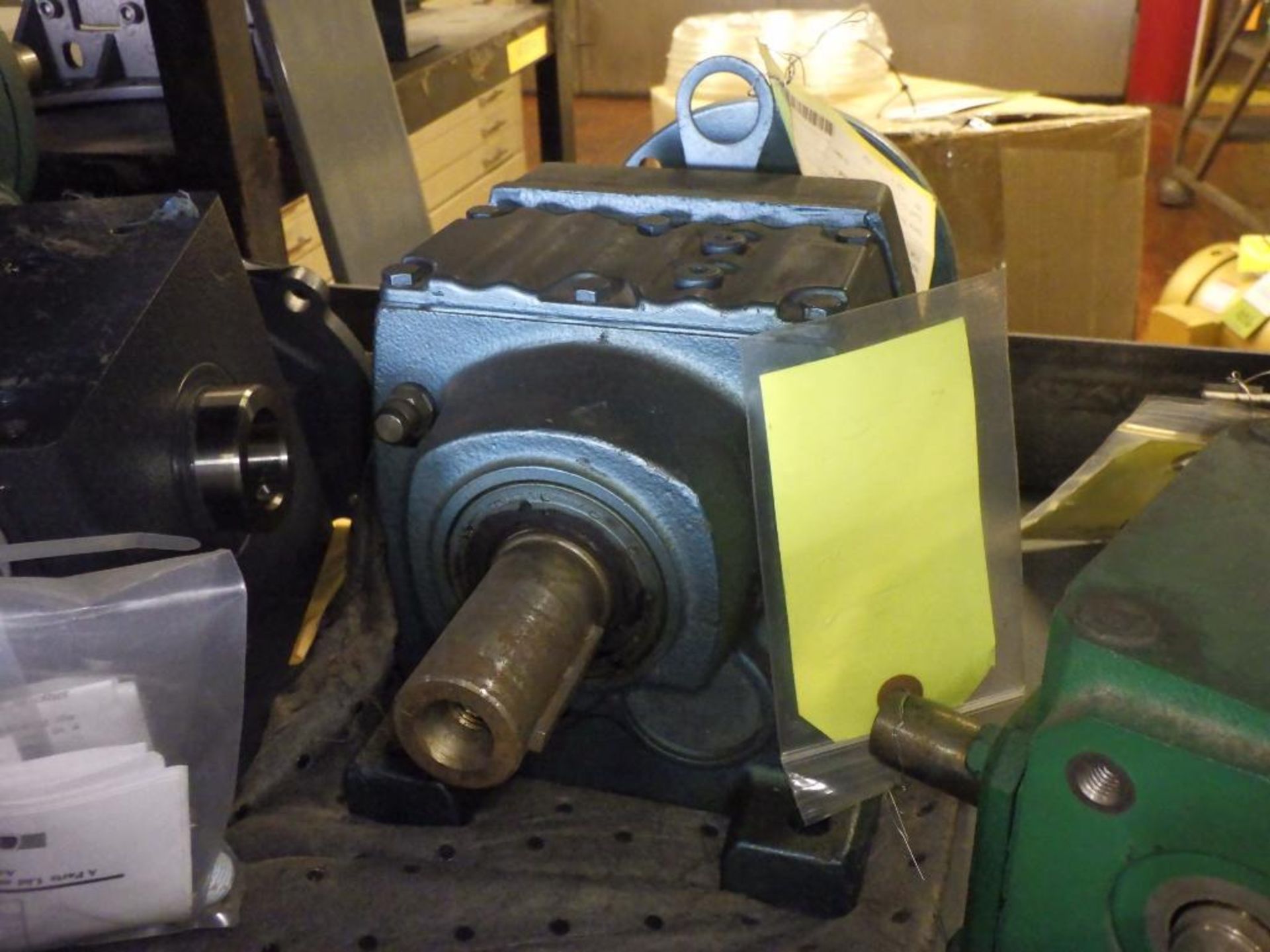 Assorted gearboxes - Image 18 of 18
