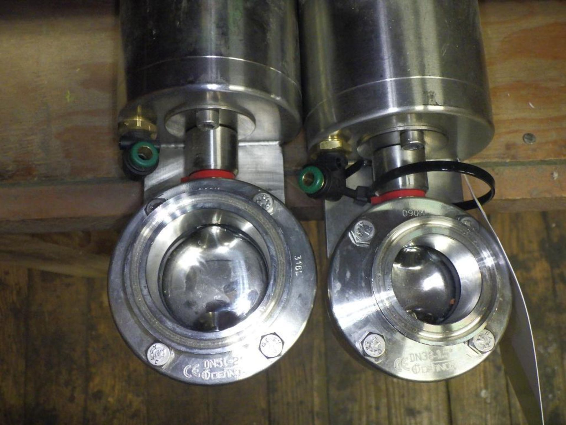 Definox pneumatic SS ball valve - Image 2 of 6