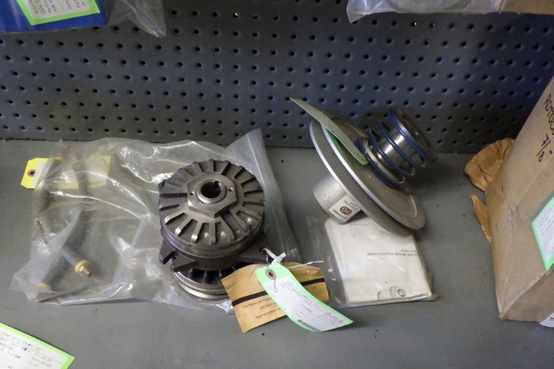 Lot of assorted bearings - Image 10 of 17