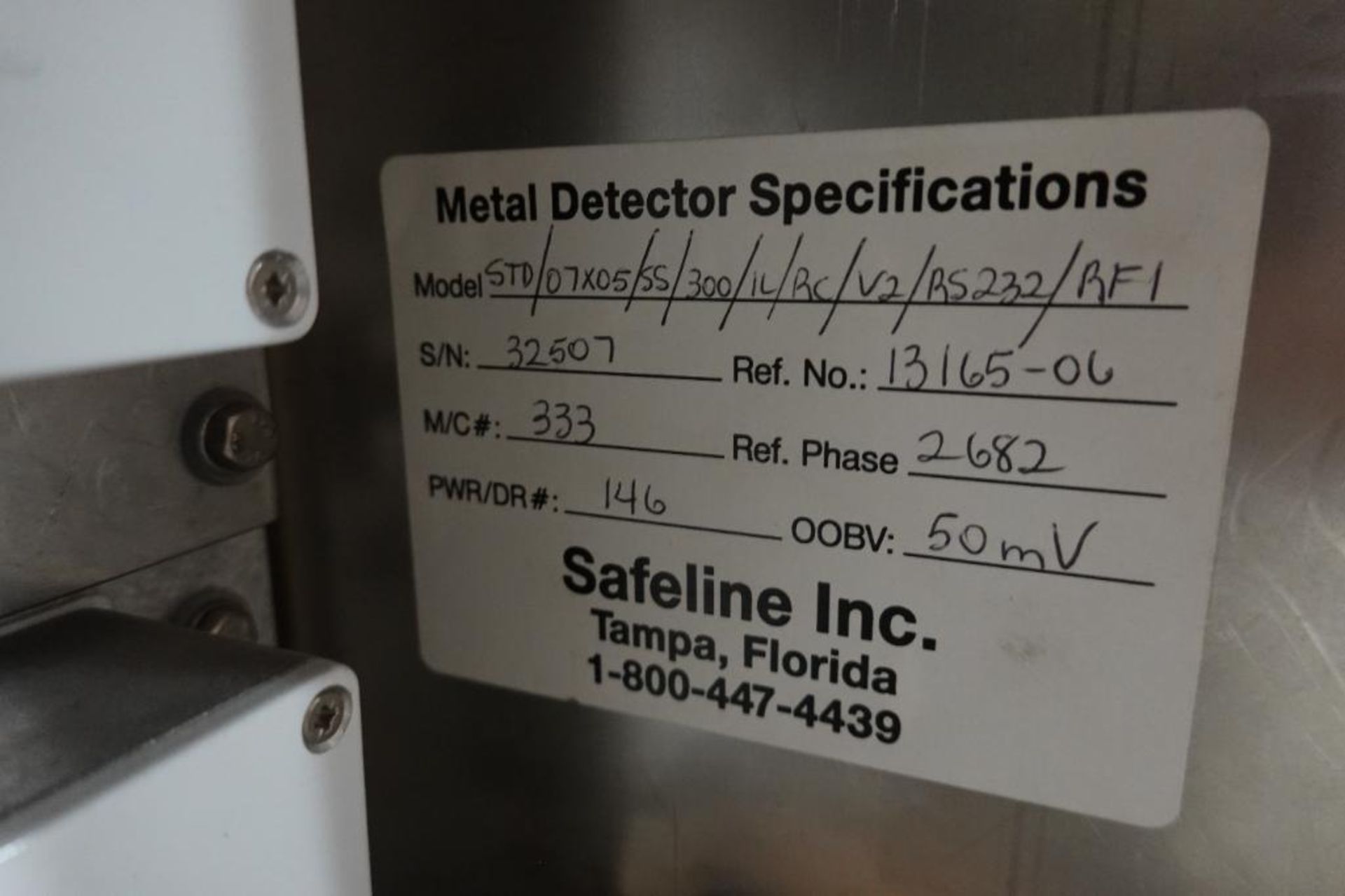 Safeline metal detector with conveyor - Image 8 of 8