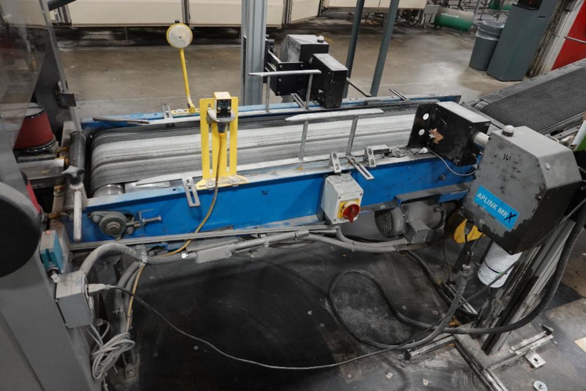 Rubber belt conveyor with (2) printers - Image 2 of 11
