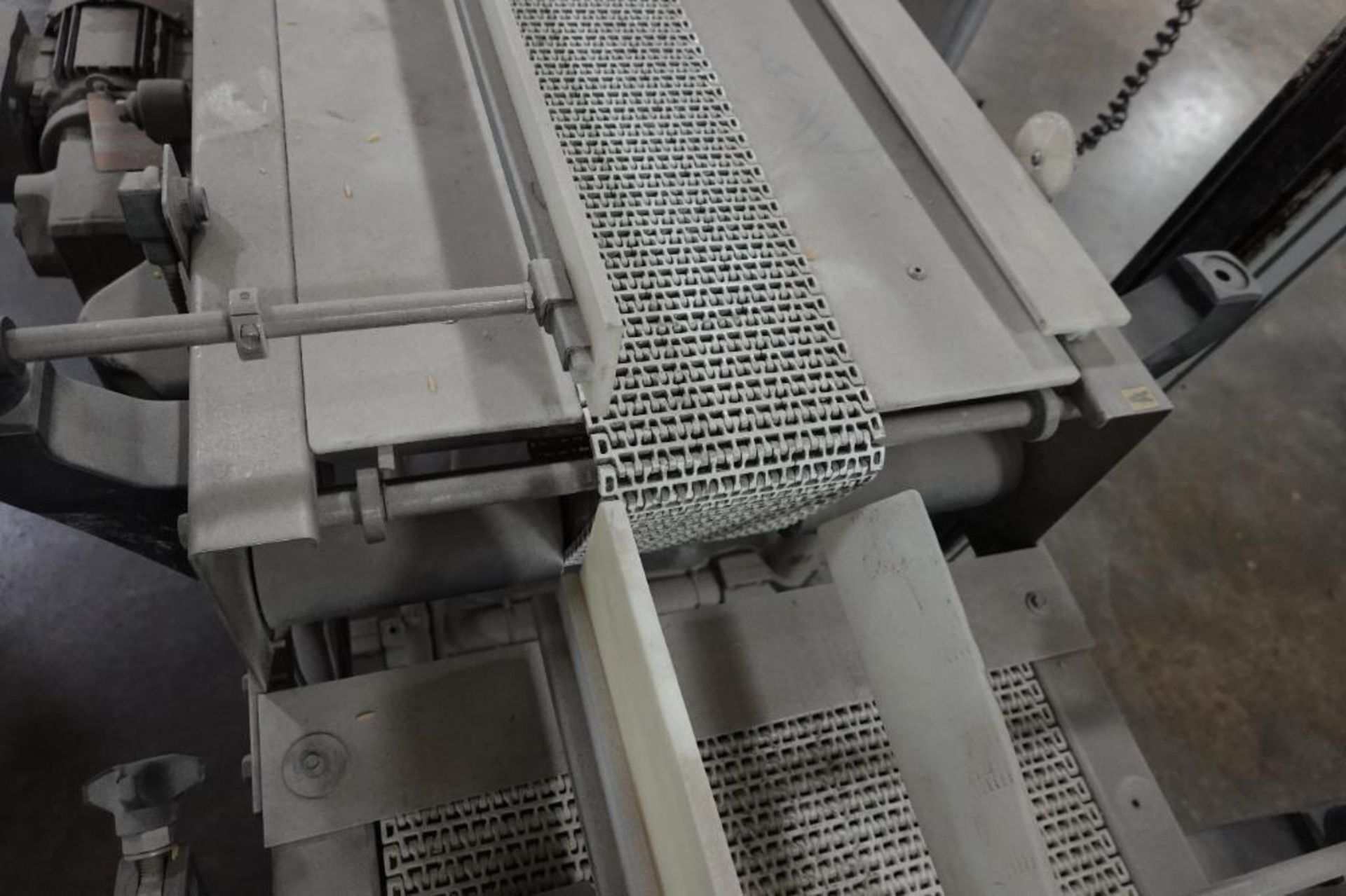 Belt conveyor - Image 4 of 7