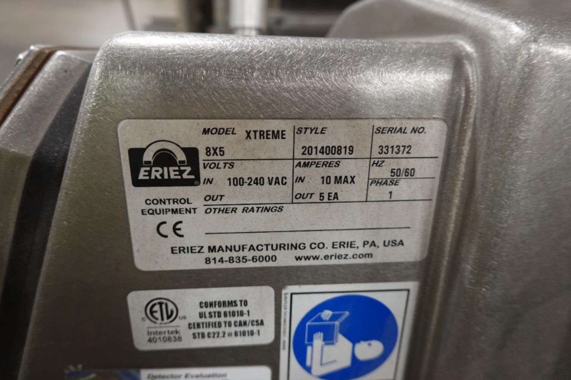 Eriez metal detector with incline conveyor - Image 10 of 11