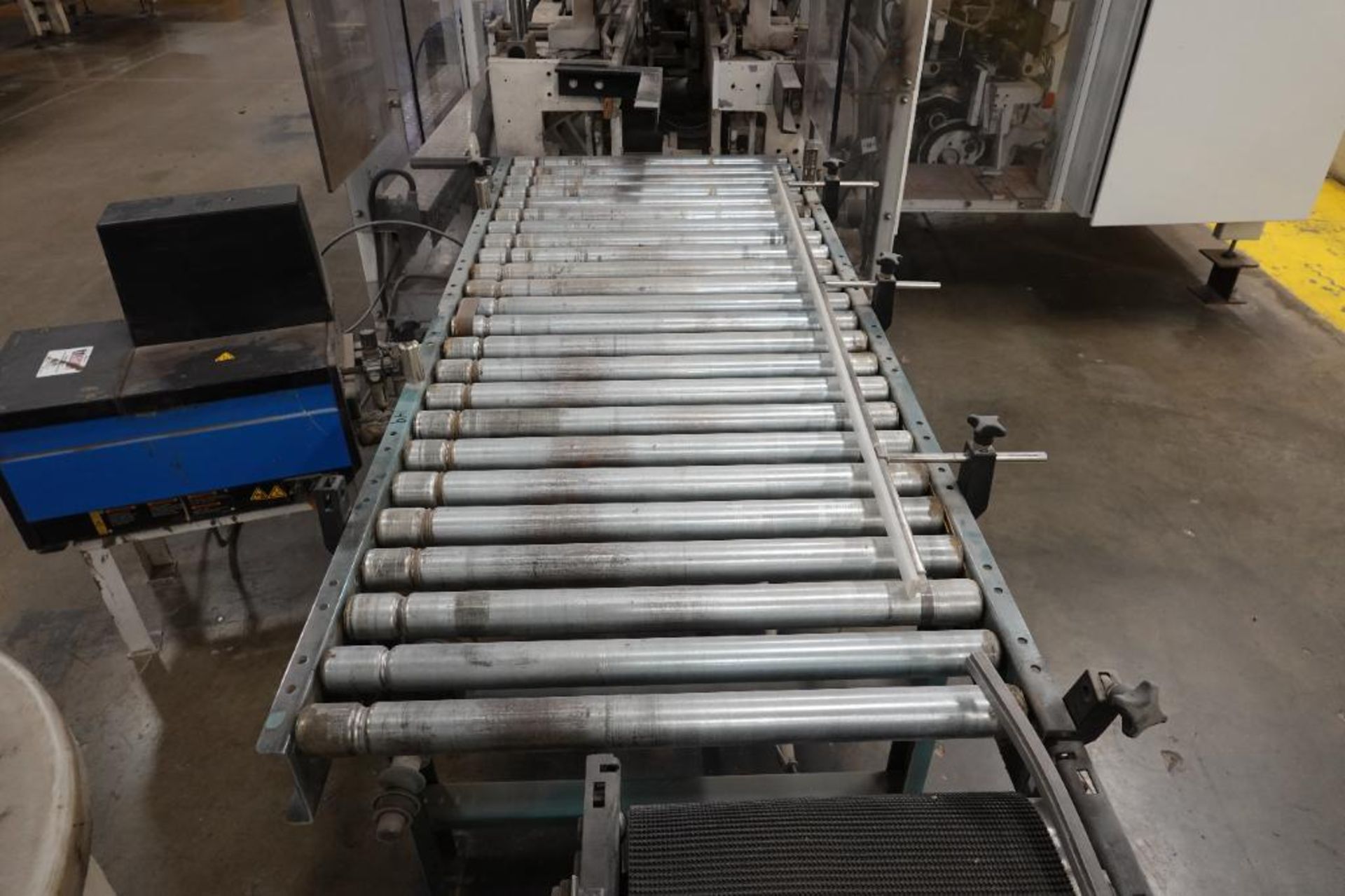 Powered roller conveyor - Image 2 of 5