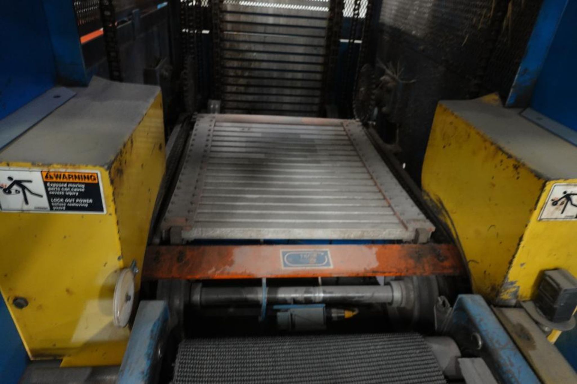 TKF Conveyors case elevator - Image 6 of 8