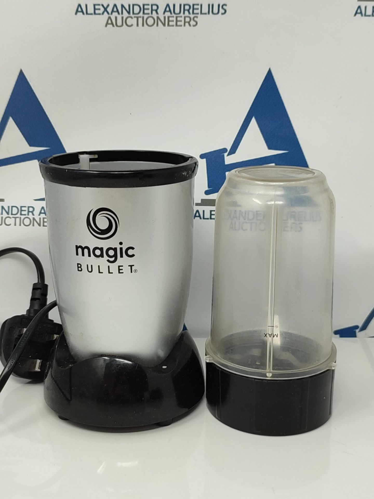 [INCOMPLETE] The Original Magic Bullet Blender, Mixer & Food Processor 11-Piece Set (B