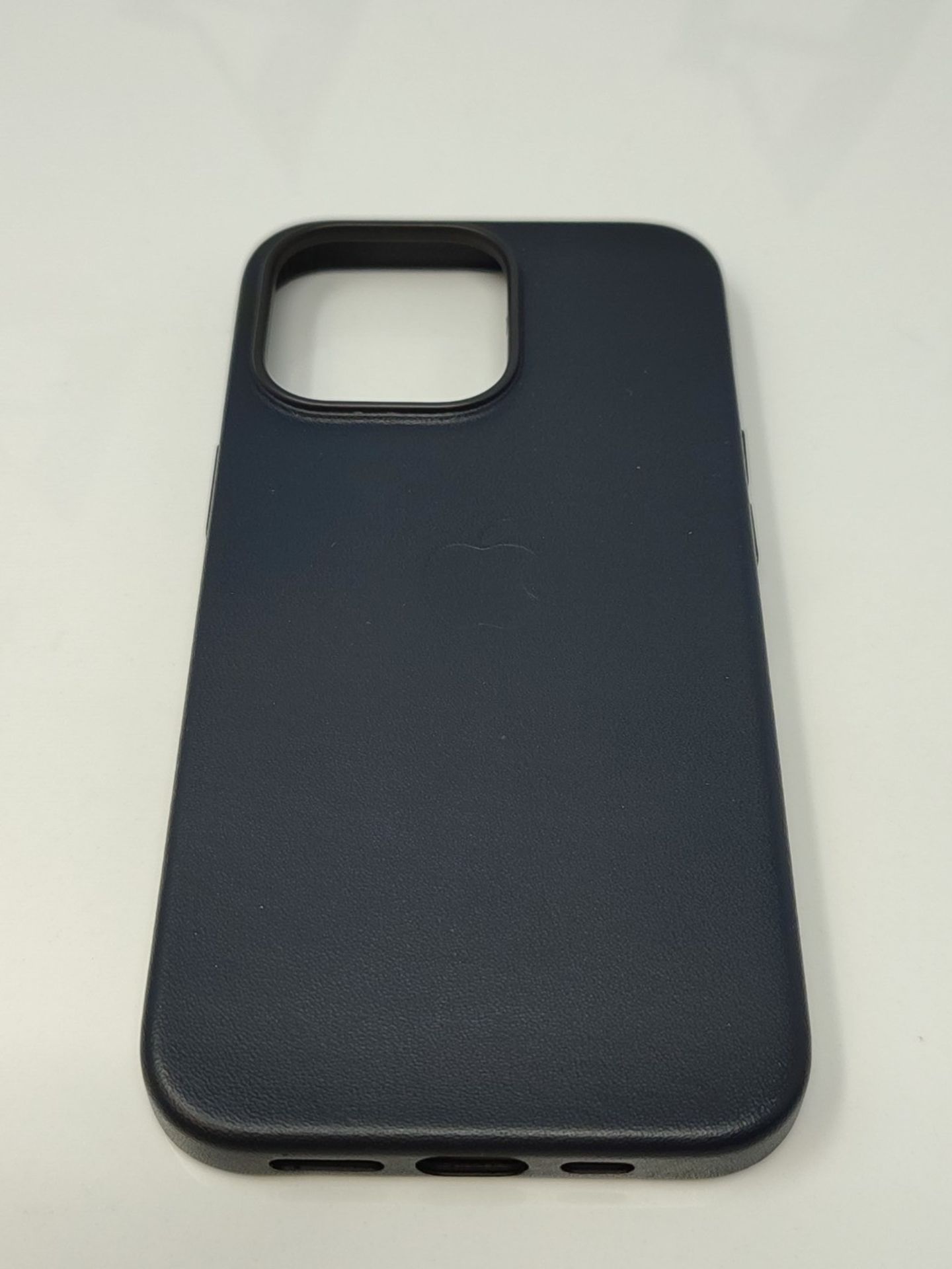Apple iPhone 14 Pro Leather Case with MagSafe - Midnight â¬ 9 â¬ 9 â¬ 9 â¬