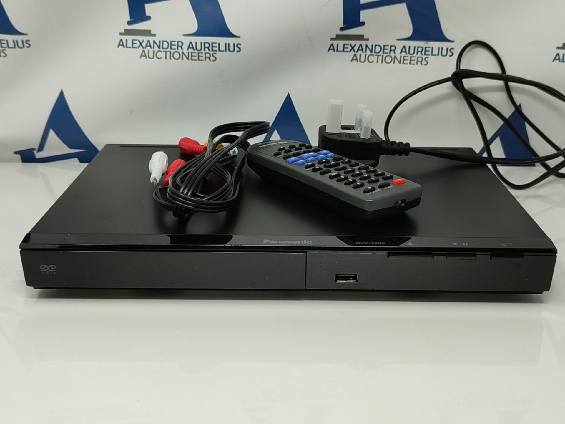 Panasonic DVD-S500EB-K DVD Player with Multi Format Playback - Image 3 of 3