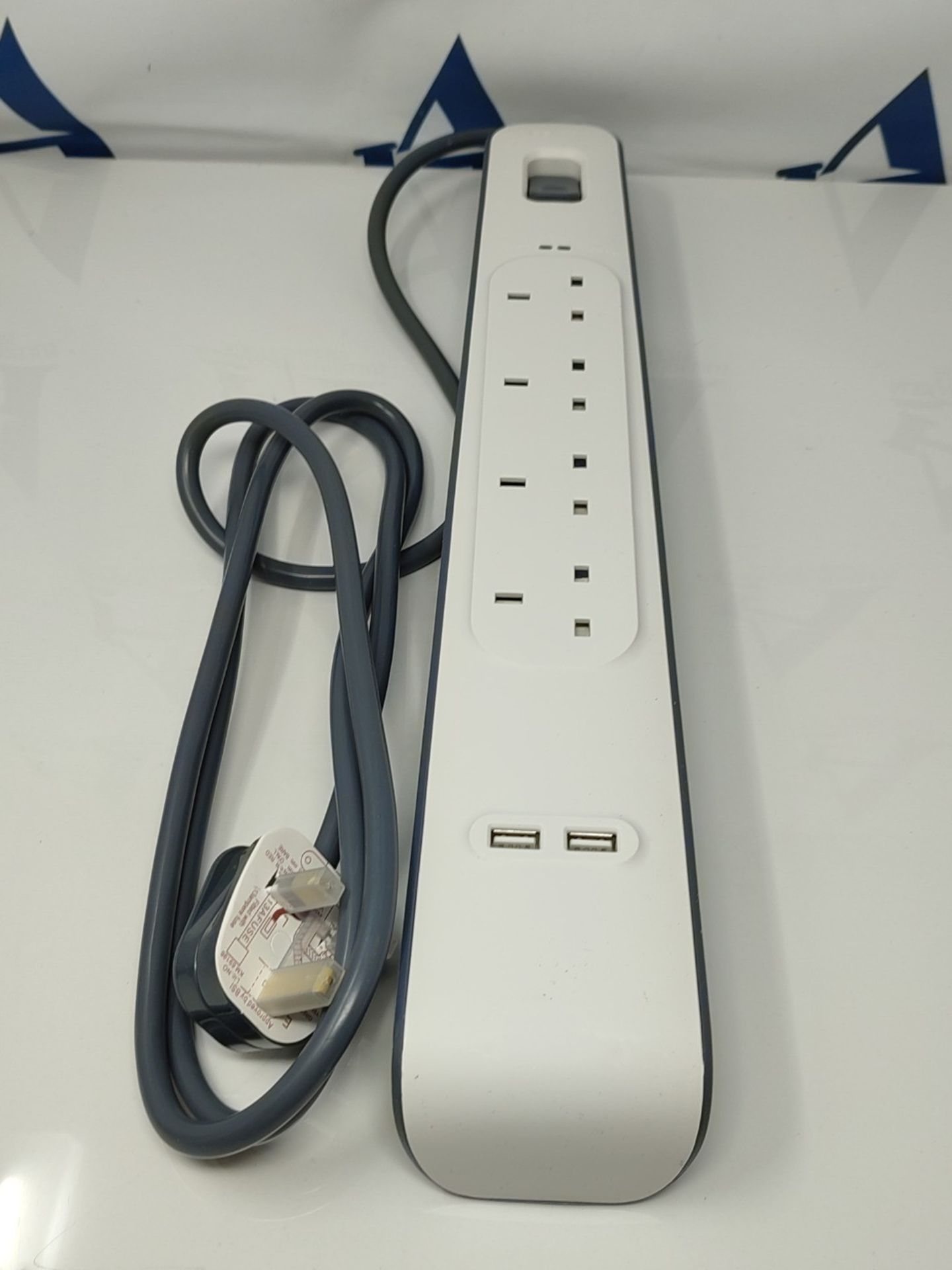 Belkin Extension Lead with USB Slots x 2 (2.4 A Shared), 4 Way/4 Plug Extension, 2m Su - Image 2 of 2