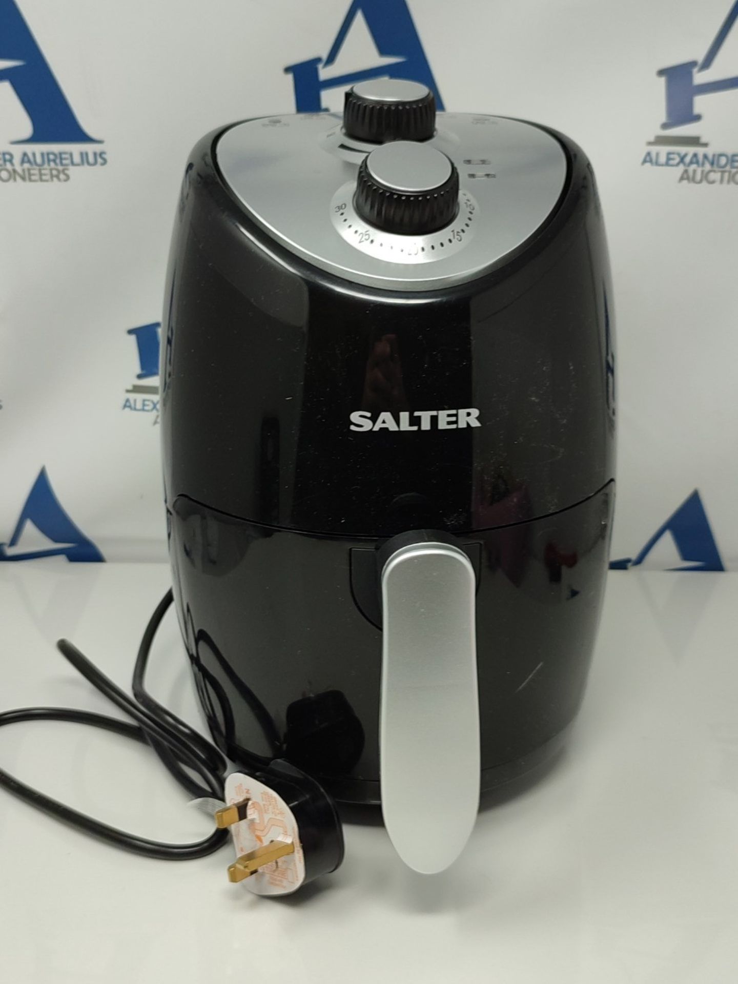 Salter EK2817 2L Compact Air Fryer - Hot Air Circulation, Removable Non-Stick Cooking - Image 3 of 3