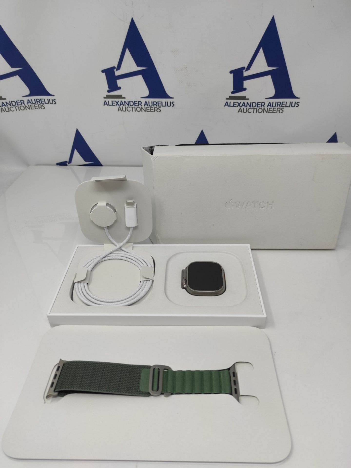 RRP £669.00 Apple Watch Ultra (GPS + Cellular, 49mm) Smart watch - Titanium Case with Green Alpine - Image 2 of 3