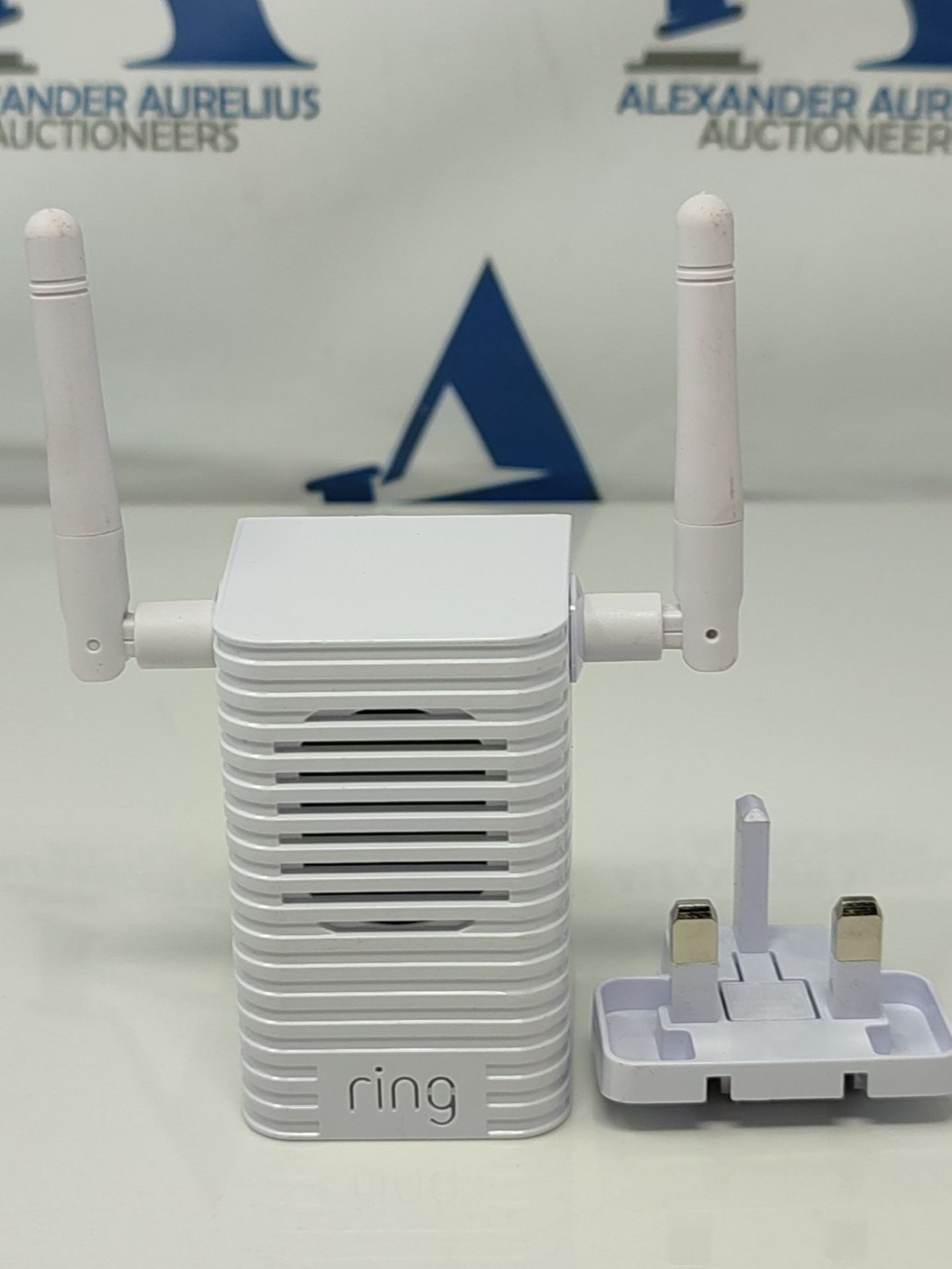 Ring Chime Pro, 8AC4P6-0EU0 , Wifi extender, Connects with all Ring devices, white - Image 2 of 3