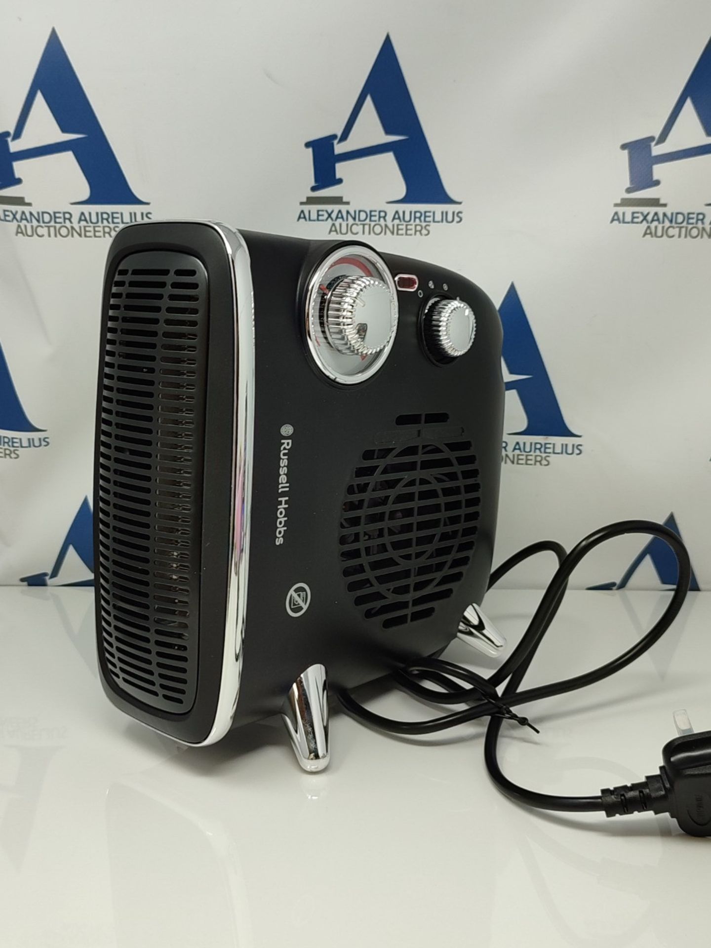 Russell Hobbs 1800W/1.8KW Electric Heater, Retro Horizontal/Vertical Fan Heater in Bla - Image 3 of 3