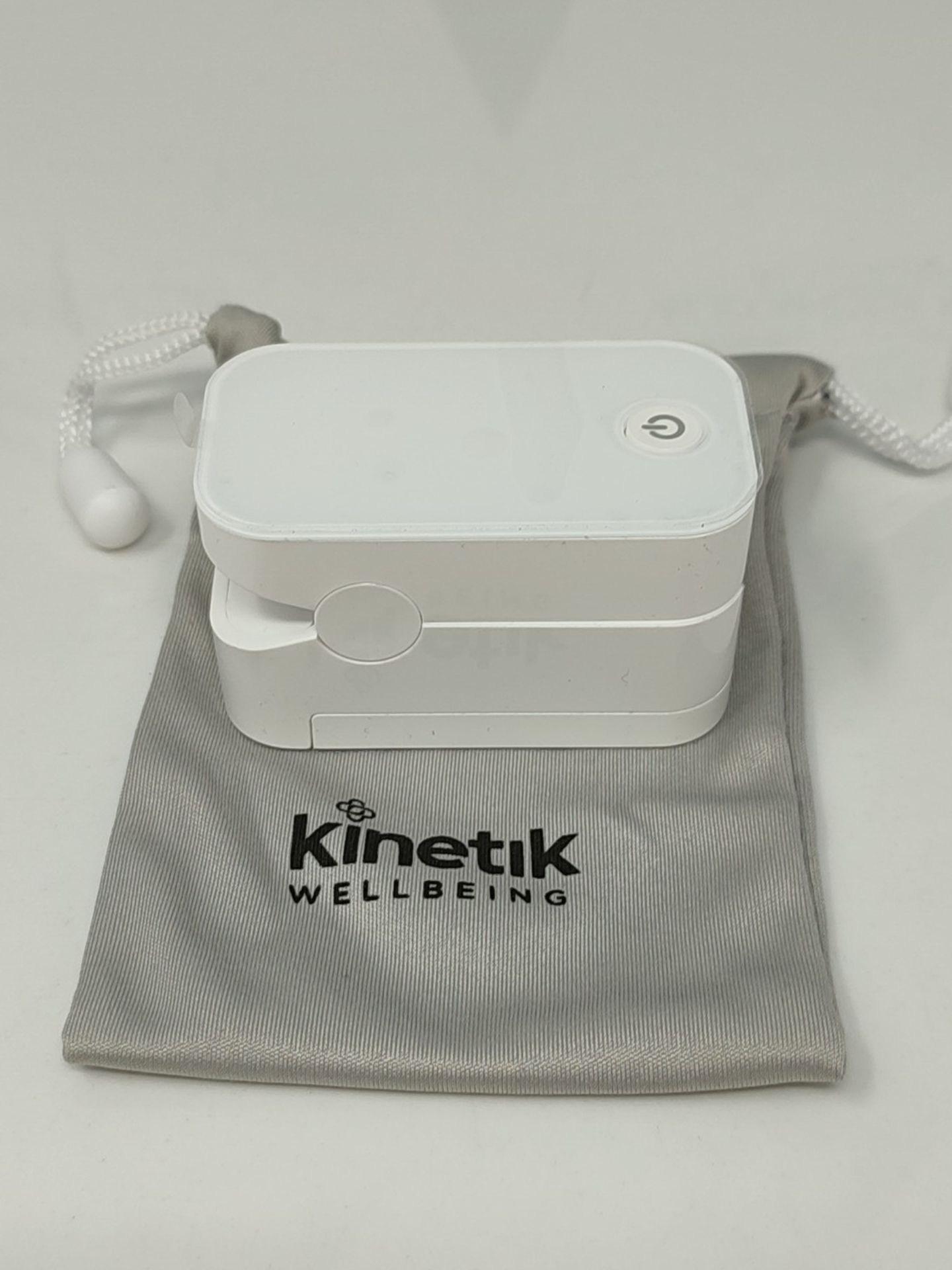 Kinetik Wellbeing Smart Finger Pulse Oximeter  In Association with St John Ambulanc