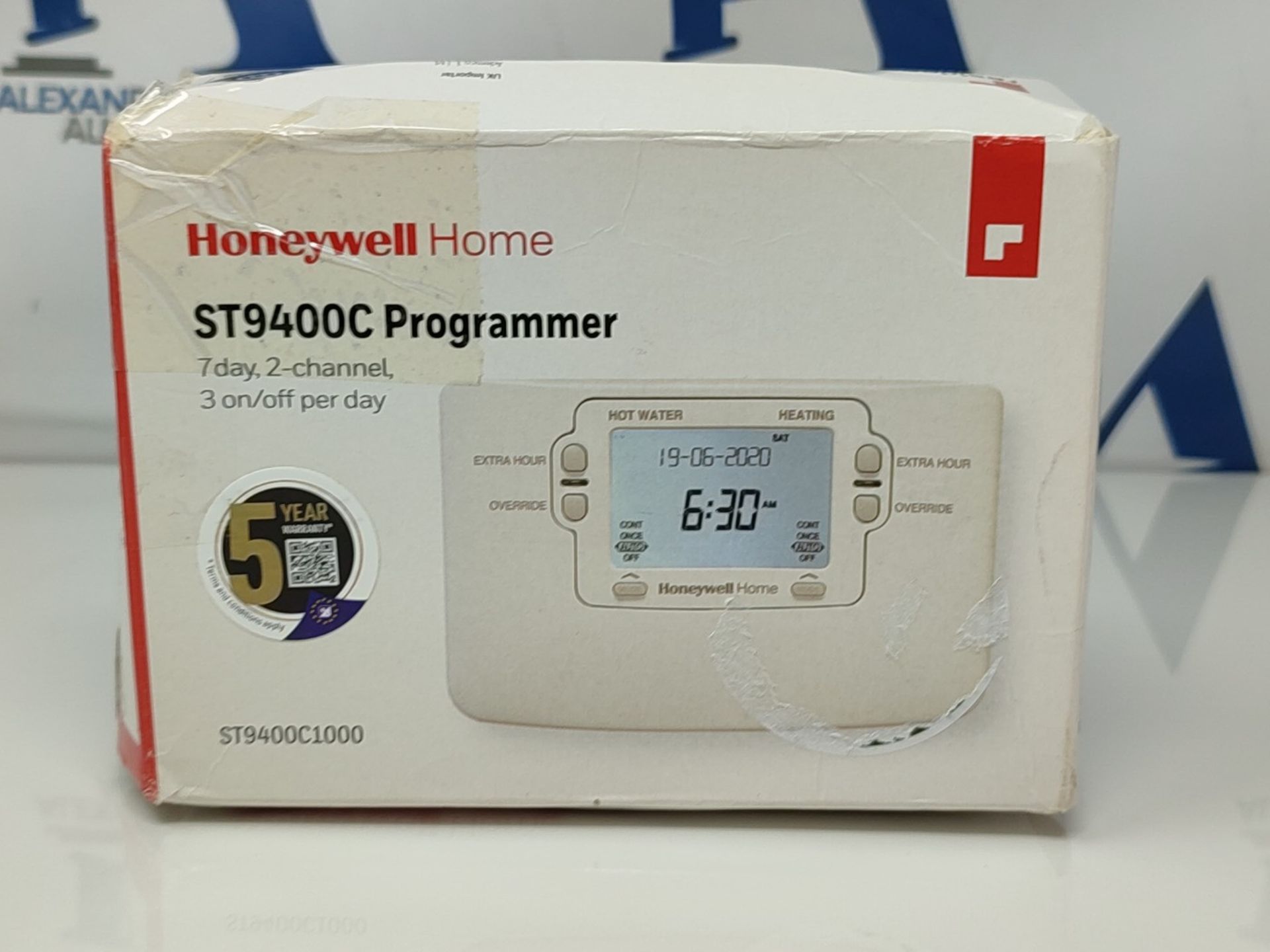 RRP £61.00 HONEYWELL ST9400C Thermostat Programmer. 7, 2-Channel, 3 on/Off per Day, 24 V, White, - Image 2 of 3