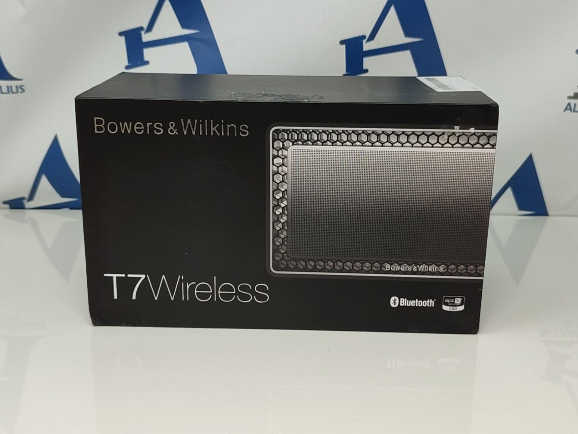 RRP £220.00 Bowers & Wilkins T7 Bluetooth Speaker Black