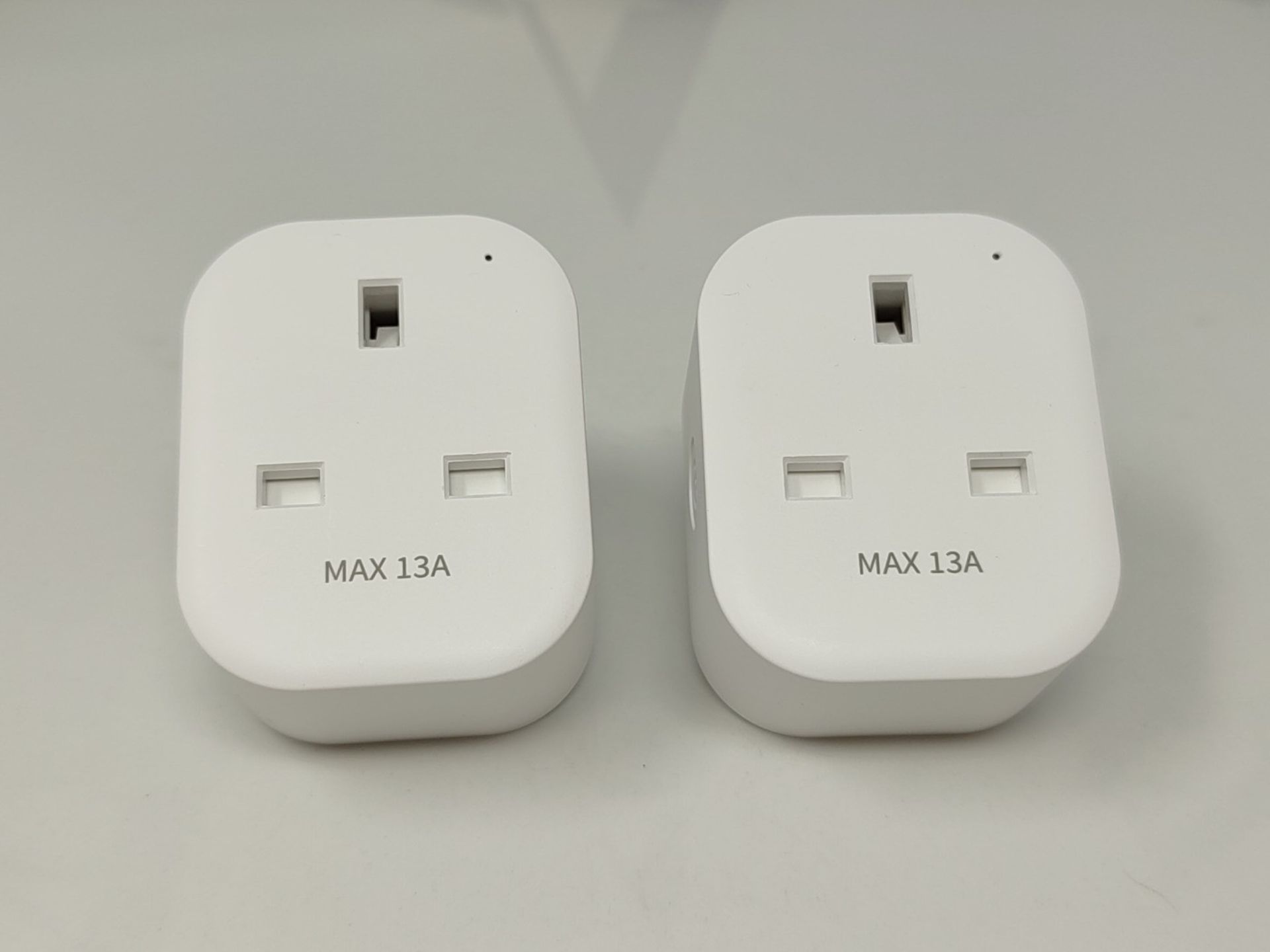 Mini meross MSS110 Smart Plug - WiFi Plugs Compatible with HomeKit, Alexa, Google Home - Image 3 of 3