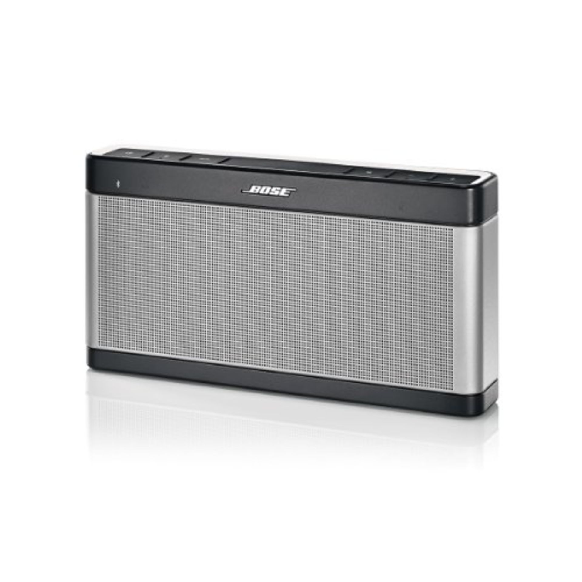 RRP £300.00 Bose SoundLink Wireless Bluetooth Speaker III - Silver